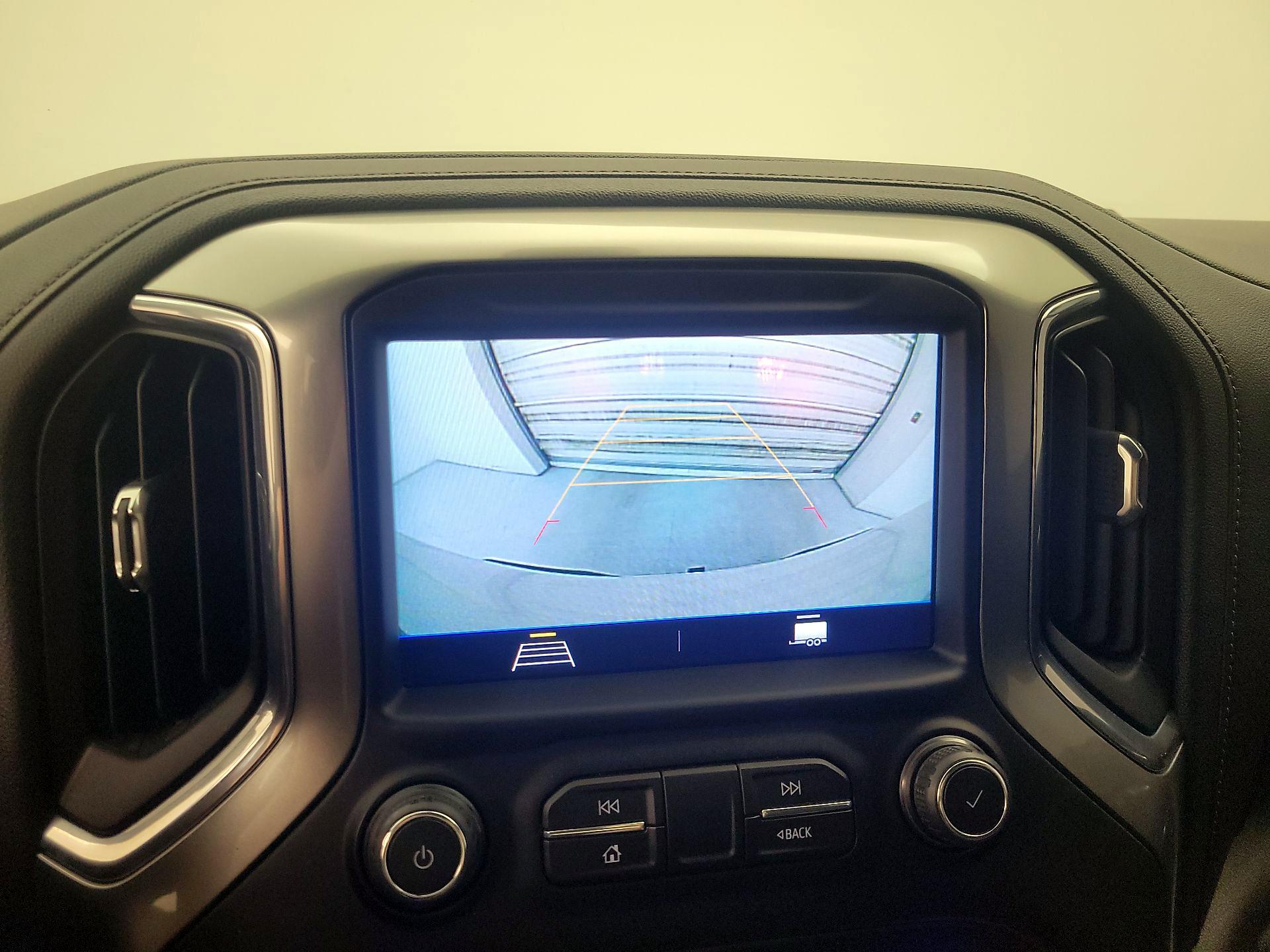 Thumbnail: 2020 Chevrolet Silverado 1500 - 14