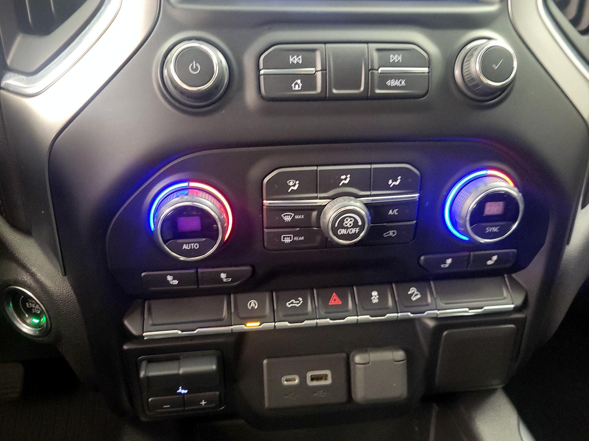 Thumbnail: 2020 Chevrolet Silverado 1500 - 16