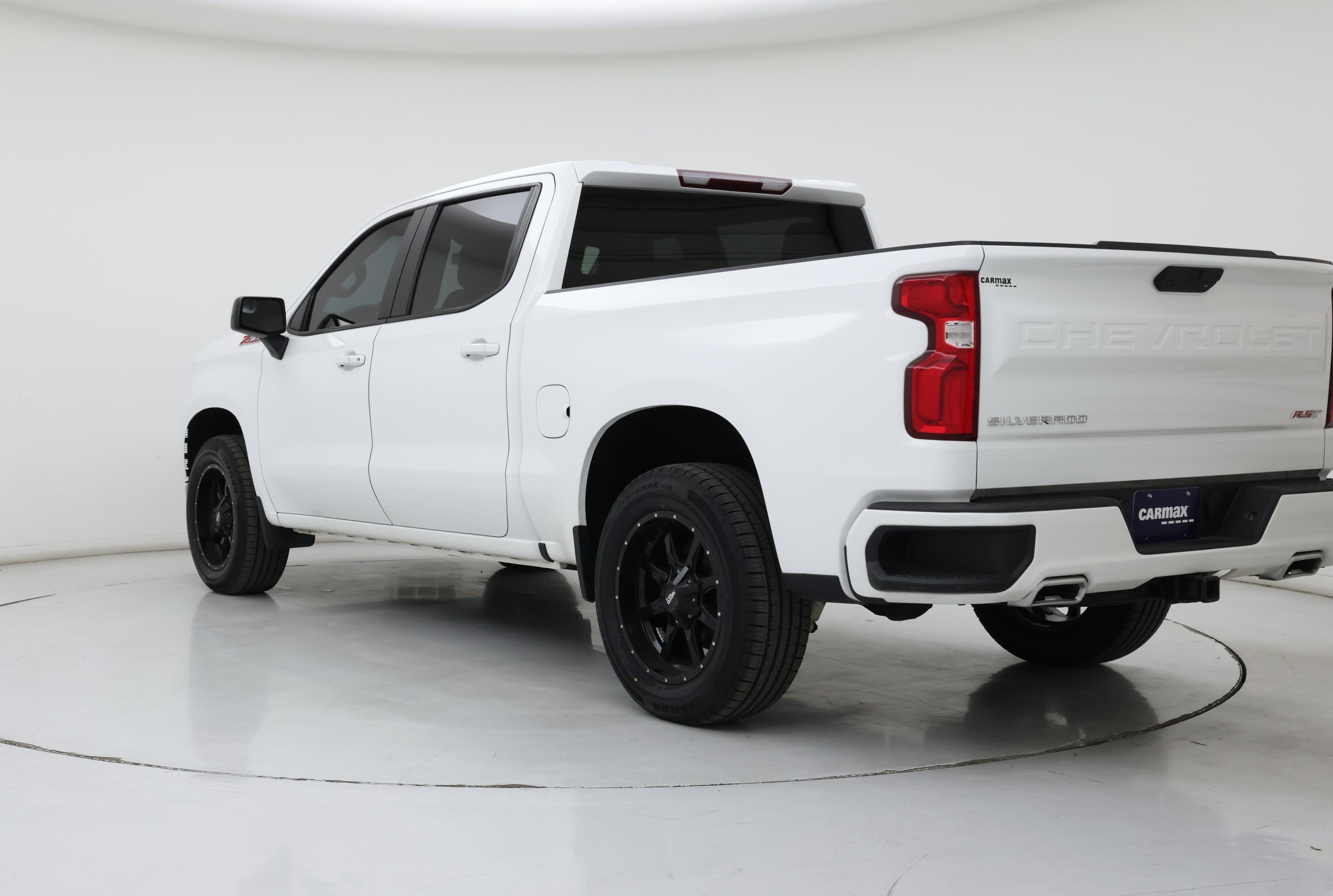 Thumbnail: 2020 Chevrolet Silverado 1500 - 2