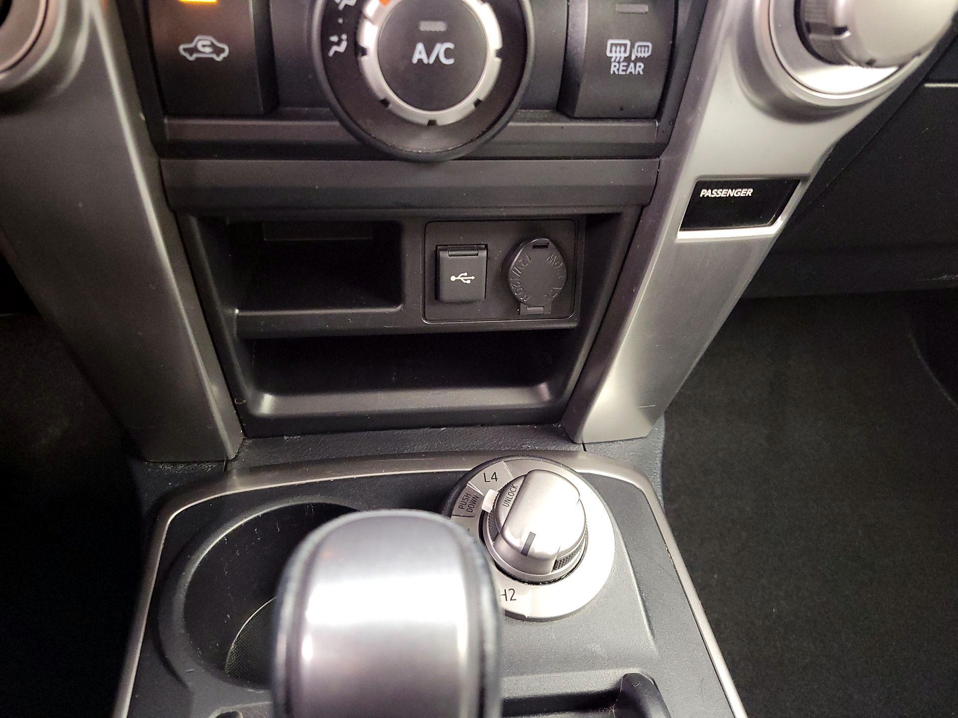 Thumbnail: 2024 Toyota 4Runner - 18