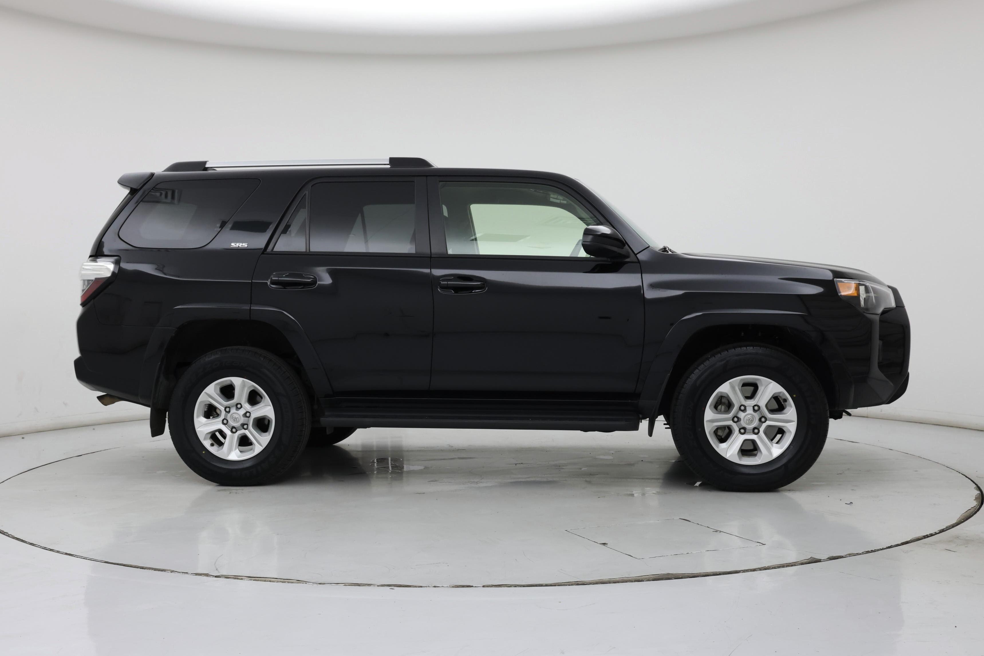 Thumbnail: 2024 Toyota 4Runner - 7