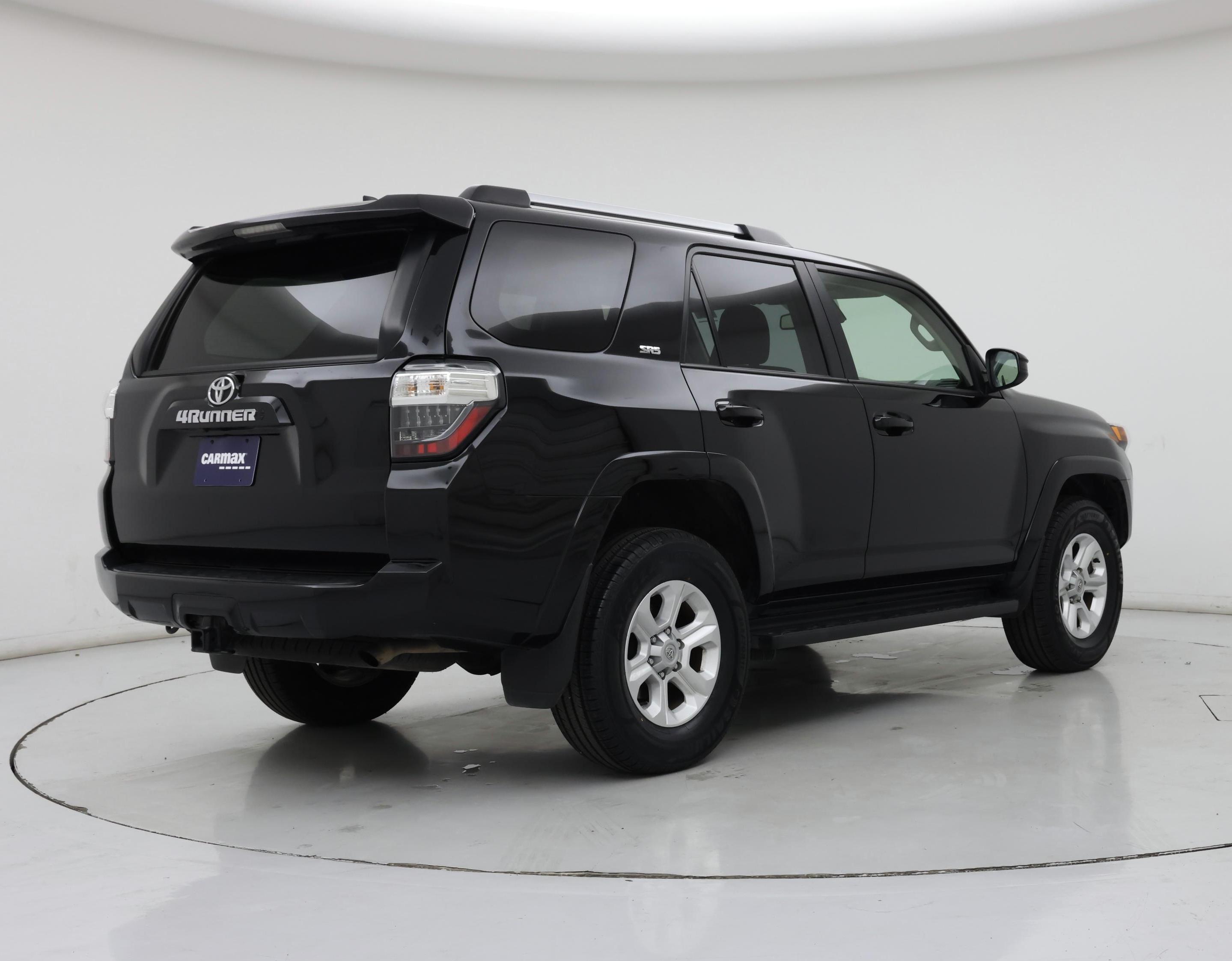 Thumbnail: 2024 Toyota 4Runner - 8