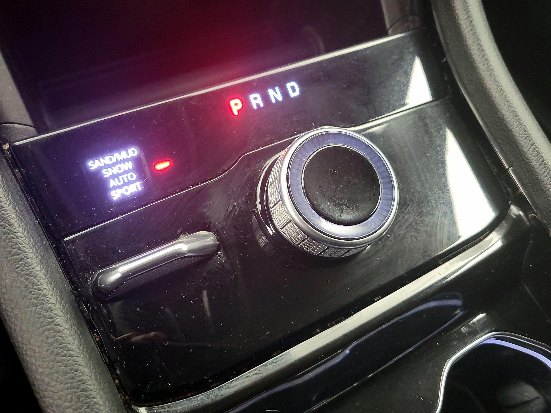 Thumbnail: 2023 Jeep Grand Cherokee - 18