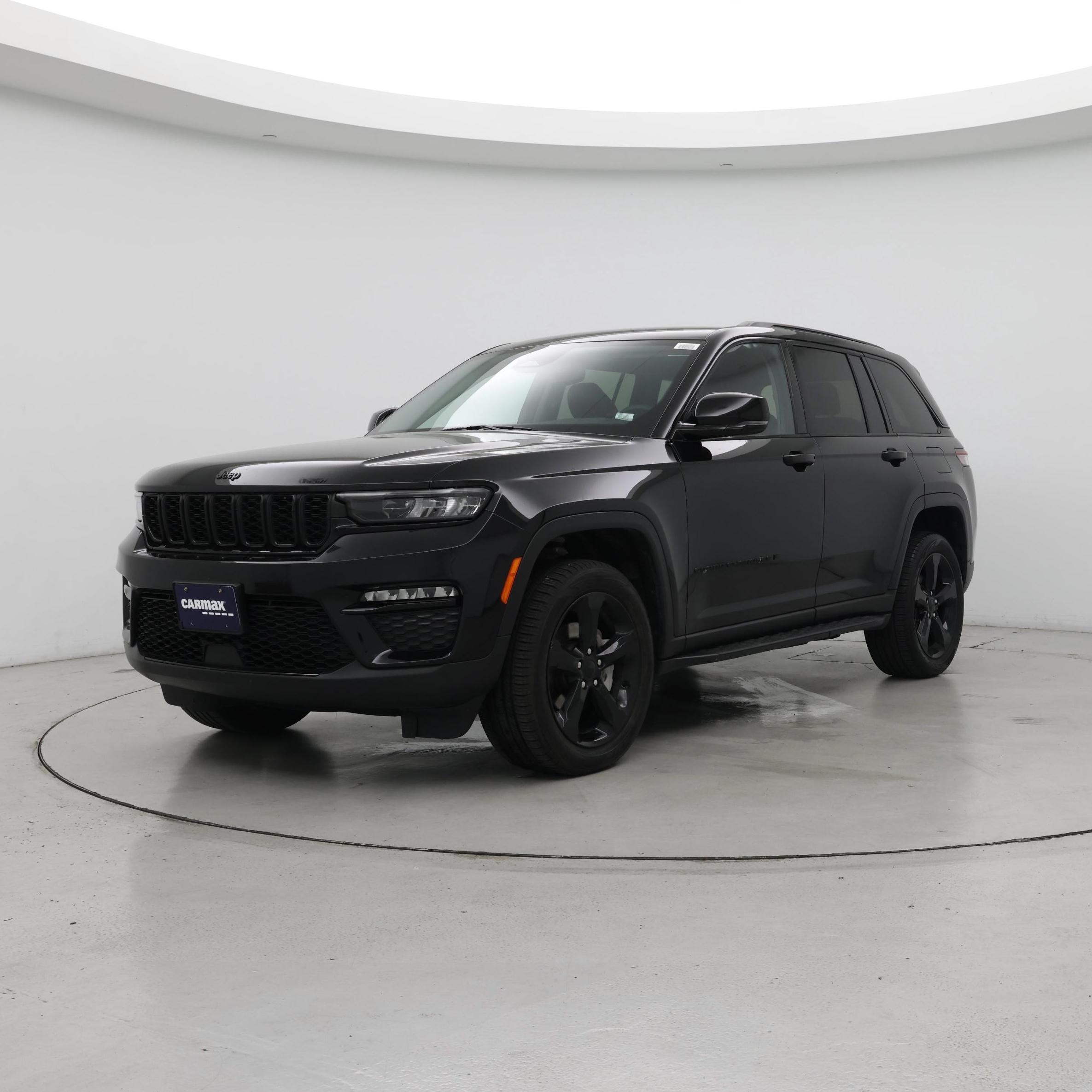 Thumbnail: 2023 Jeep Grand Cherokee - 4