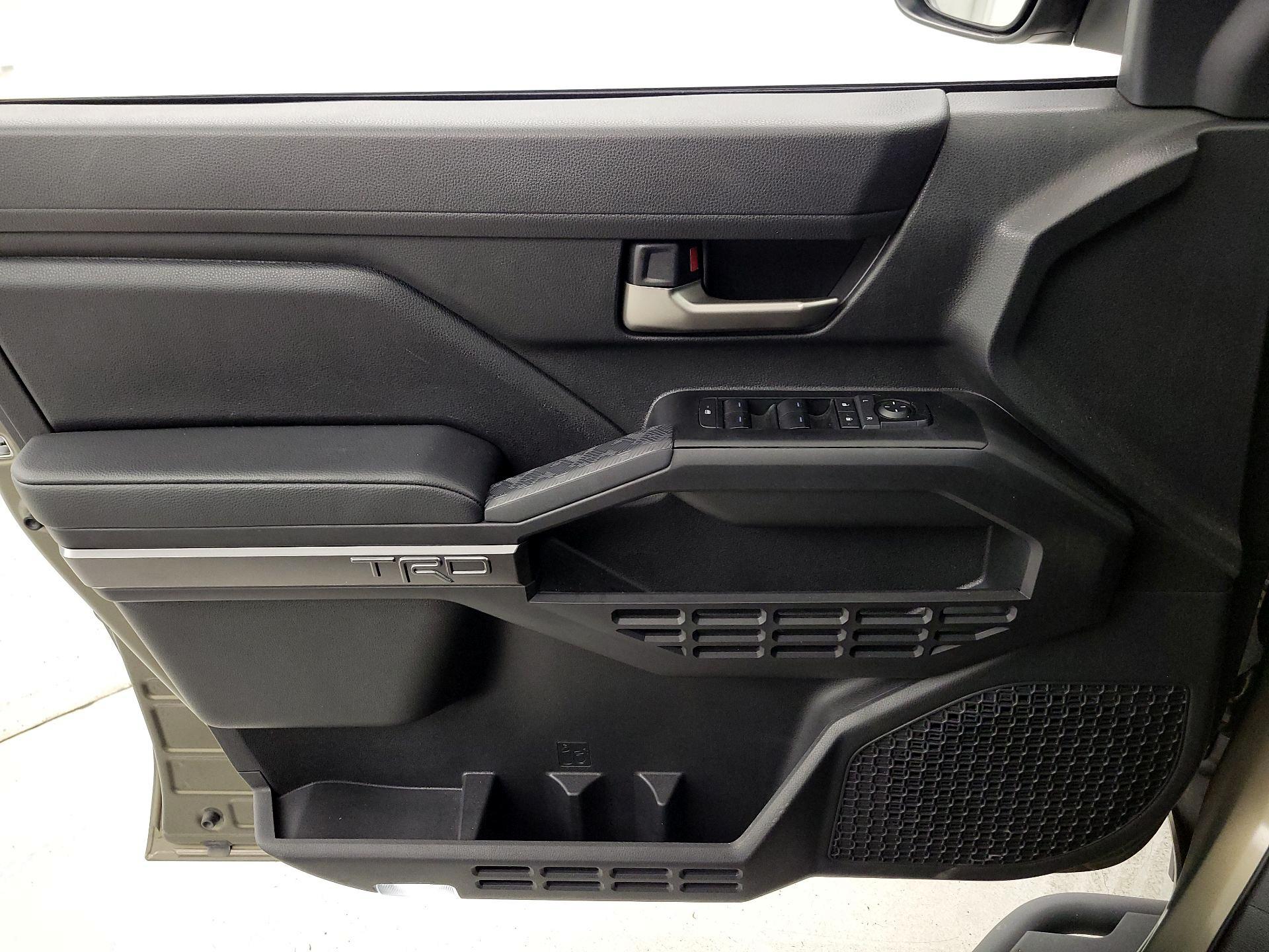 Thumbnail: 2025 Toyota Tacoma - 12