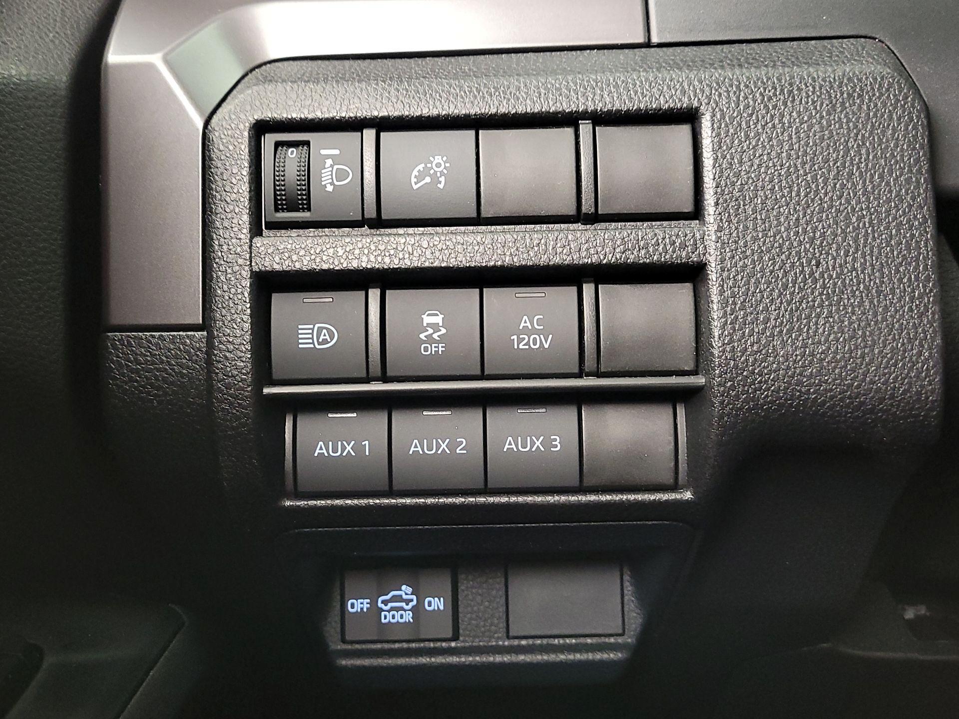 Thumbnail: 2025 Toyota Tacoma - 13