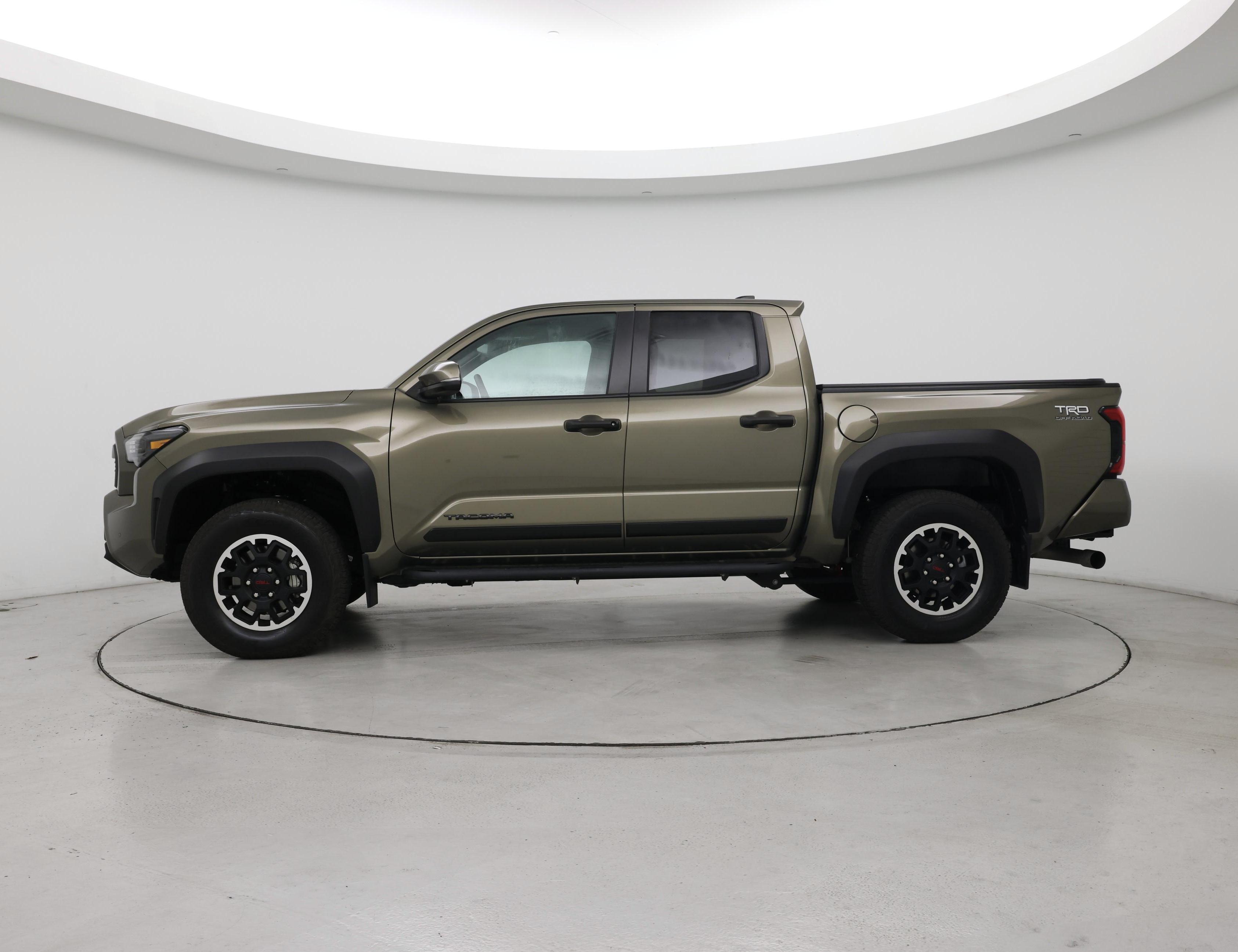 Thumbnail: 2025 Toyota Tacoma - 3