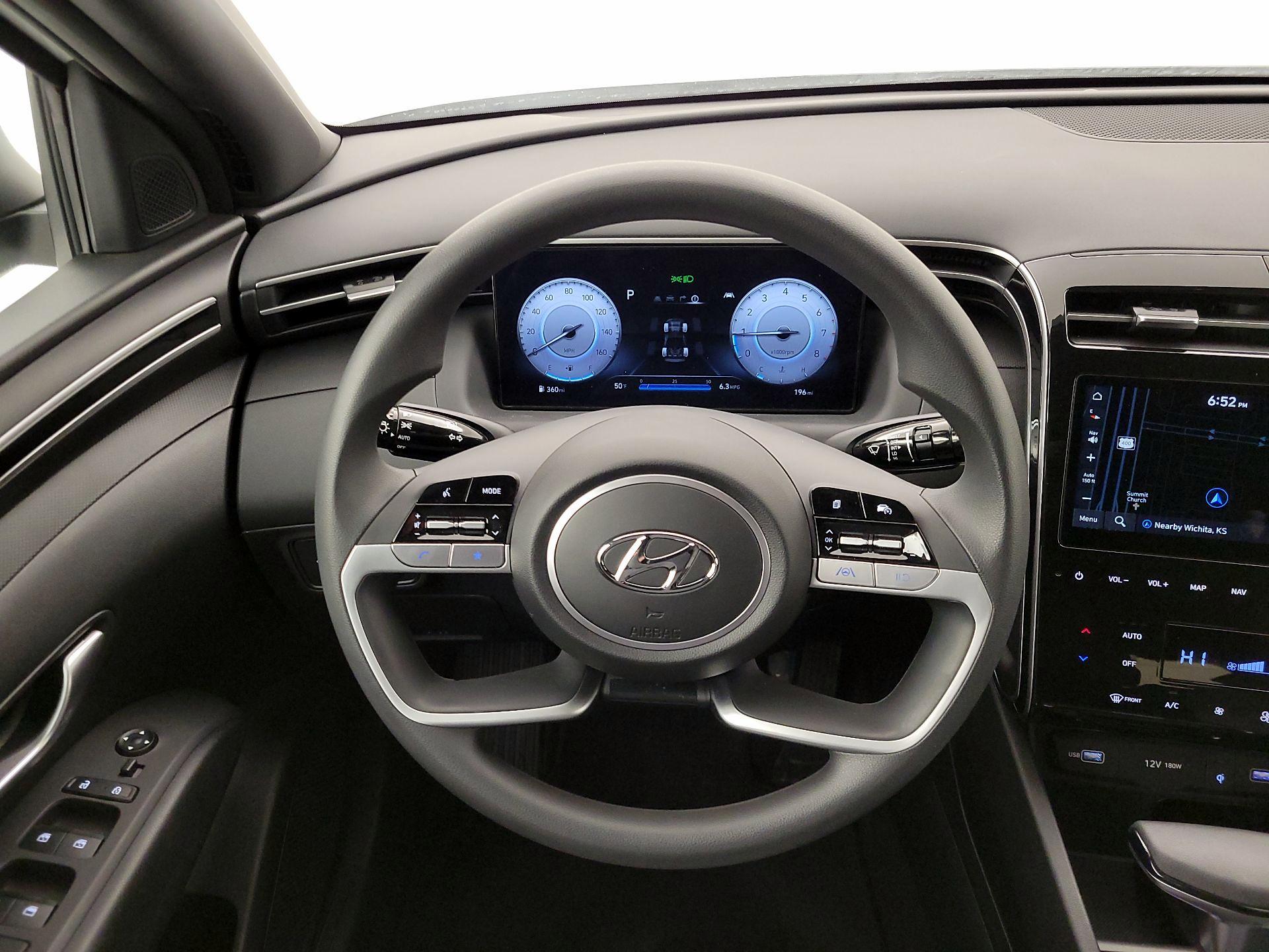 Thumbnail: 2024 Hyundai Santa Cruz - 10