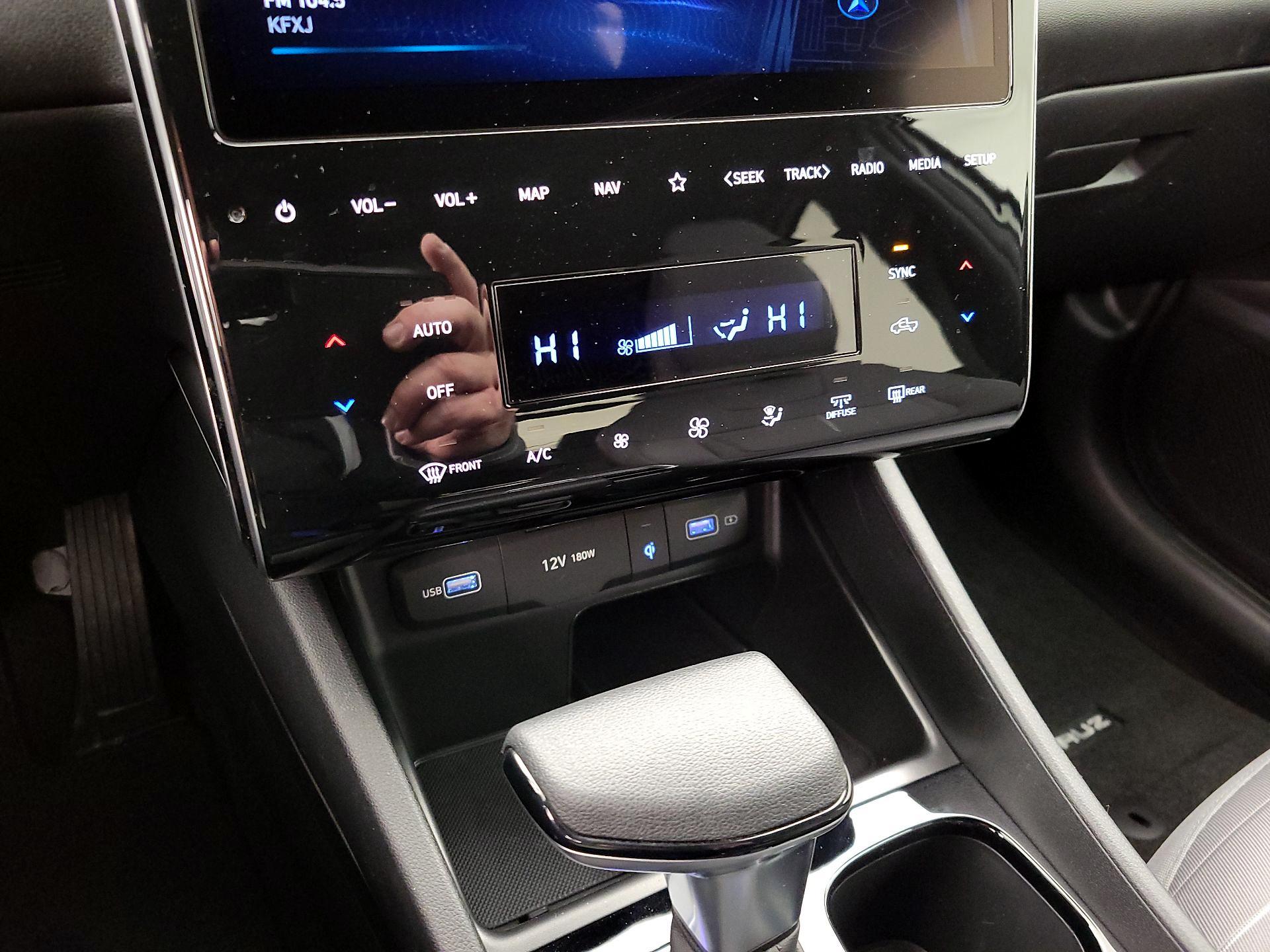 Thumbnail: 2024 Hyundai Santa Cruz - 17