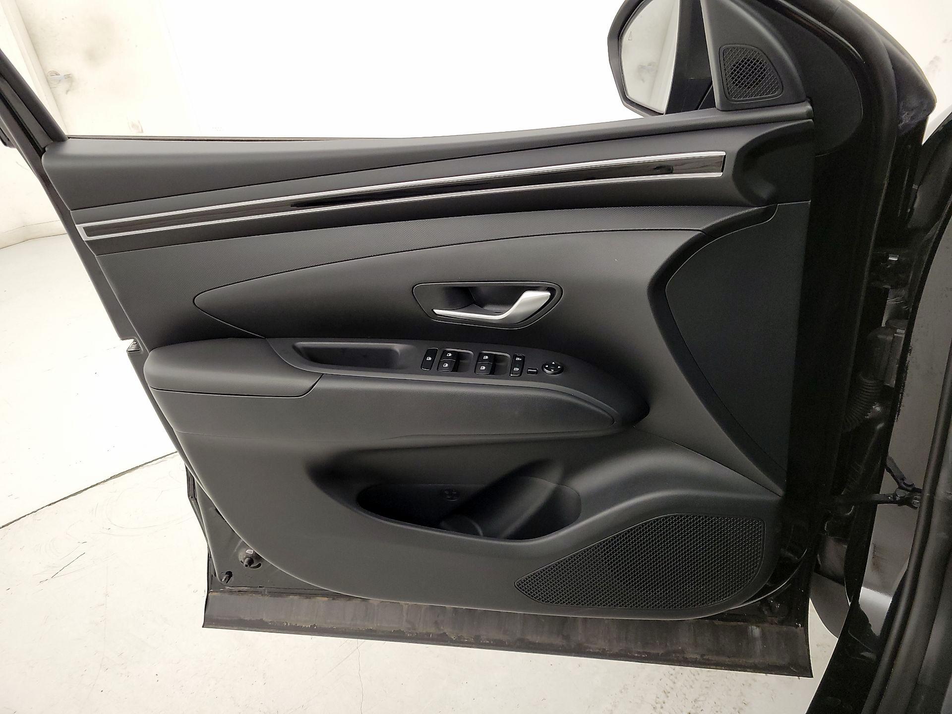 Thumbnail: 2024 Hyundai Santa Cruz - 12