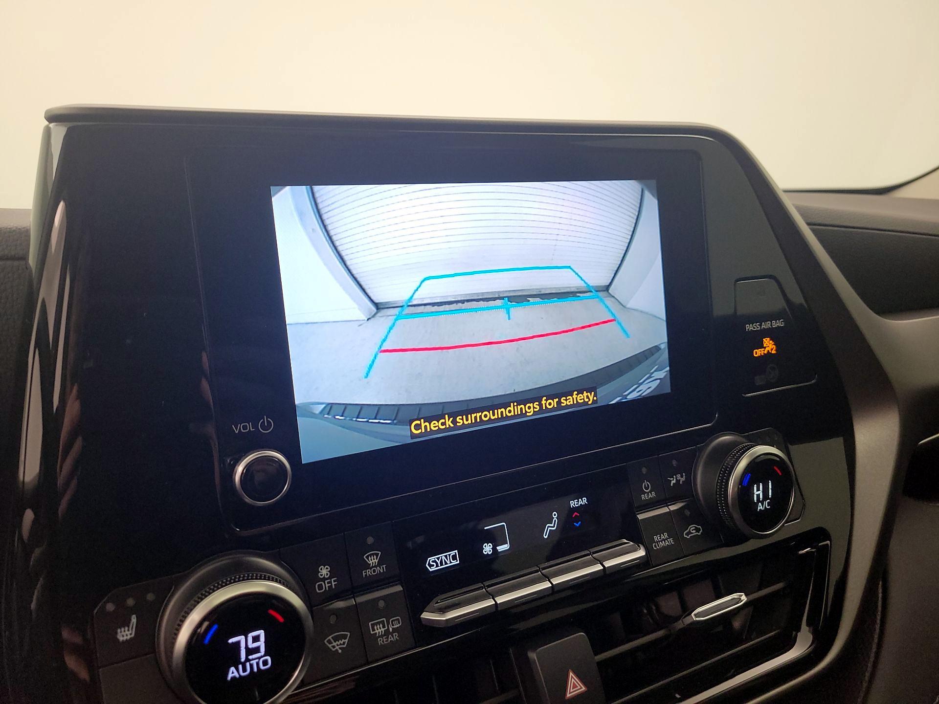 Thumbnail: 2024 Toyota Highlander - 14