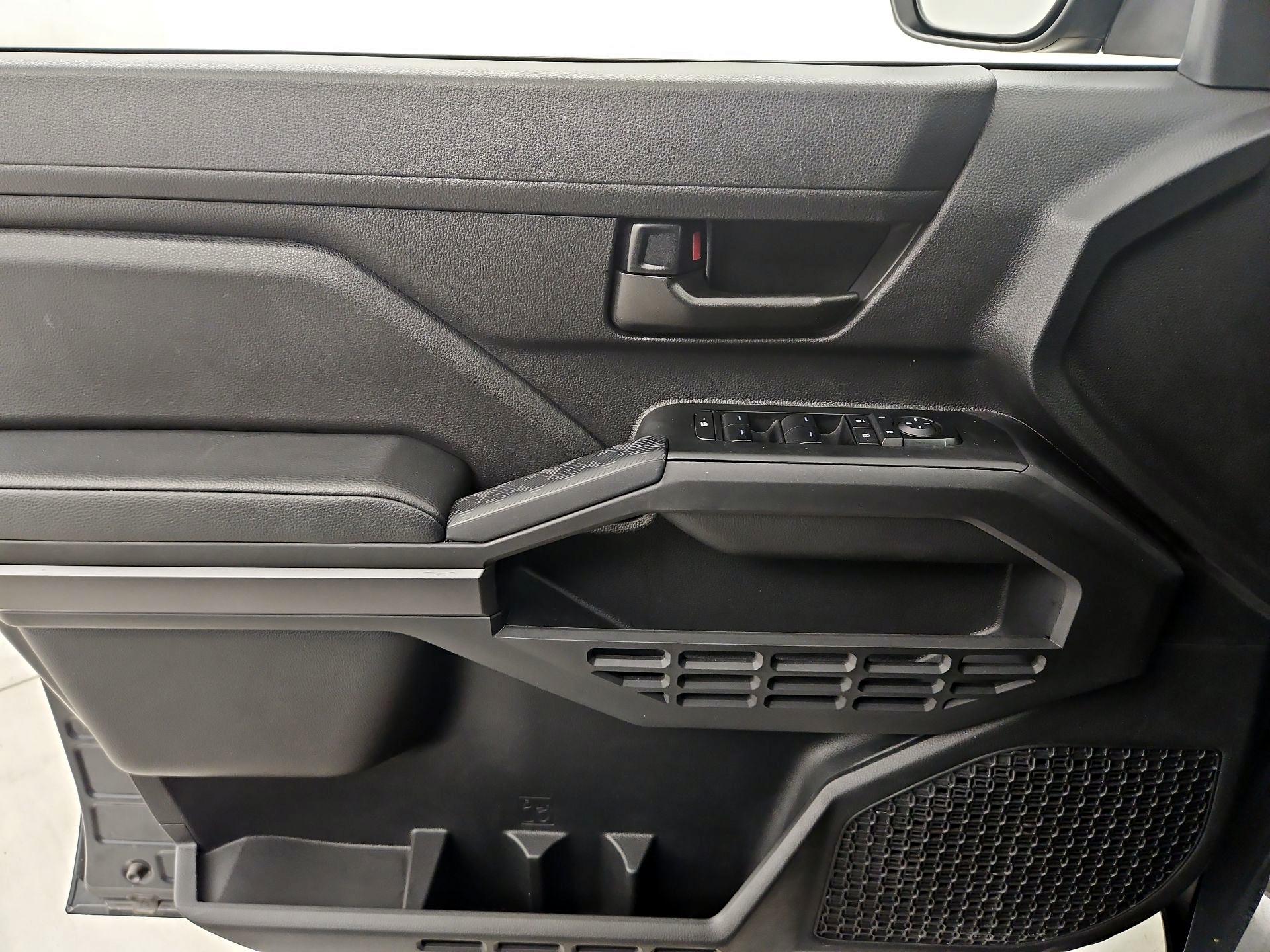 Thumbnail: 2024 Toyota Tacoma - 12