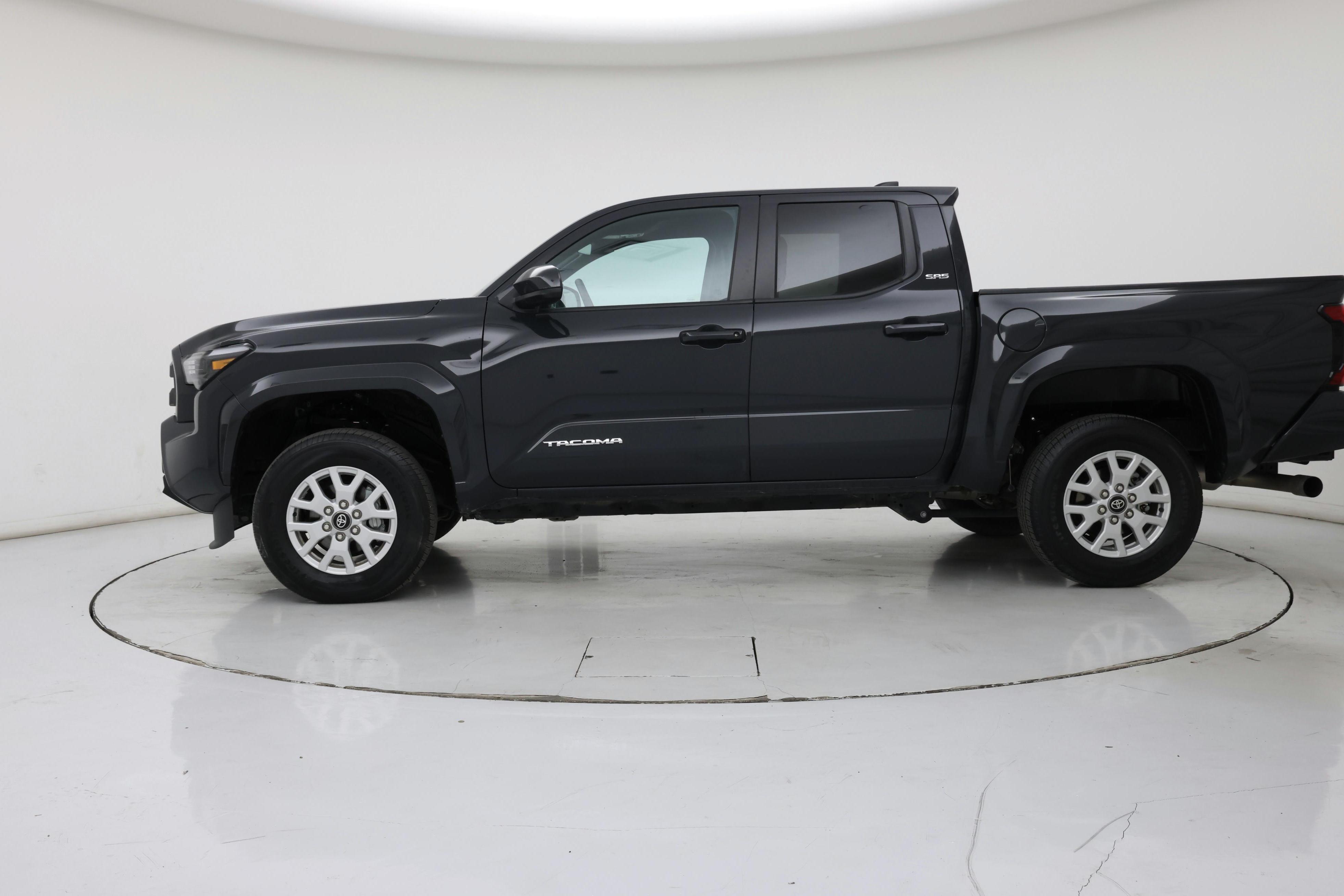 Thumbnail: 2024 Toyota Tacoma - 3