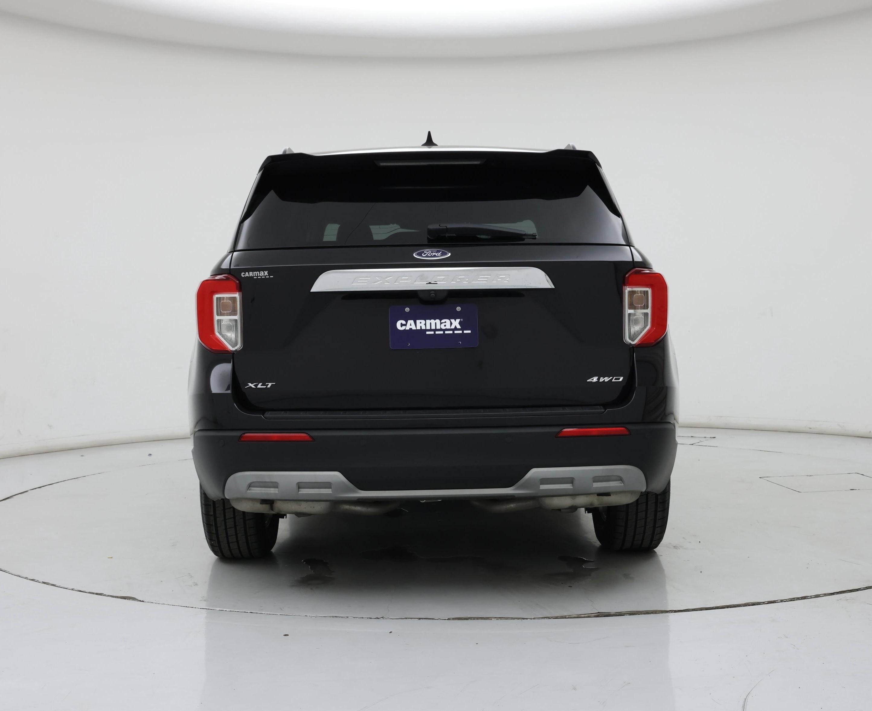 Thumbnail: 2022 Ford Explorer - 6