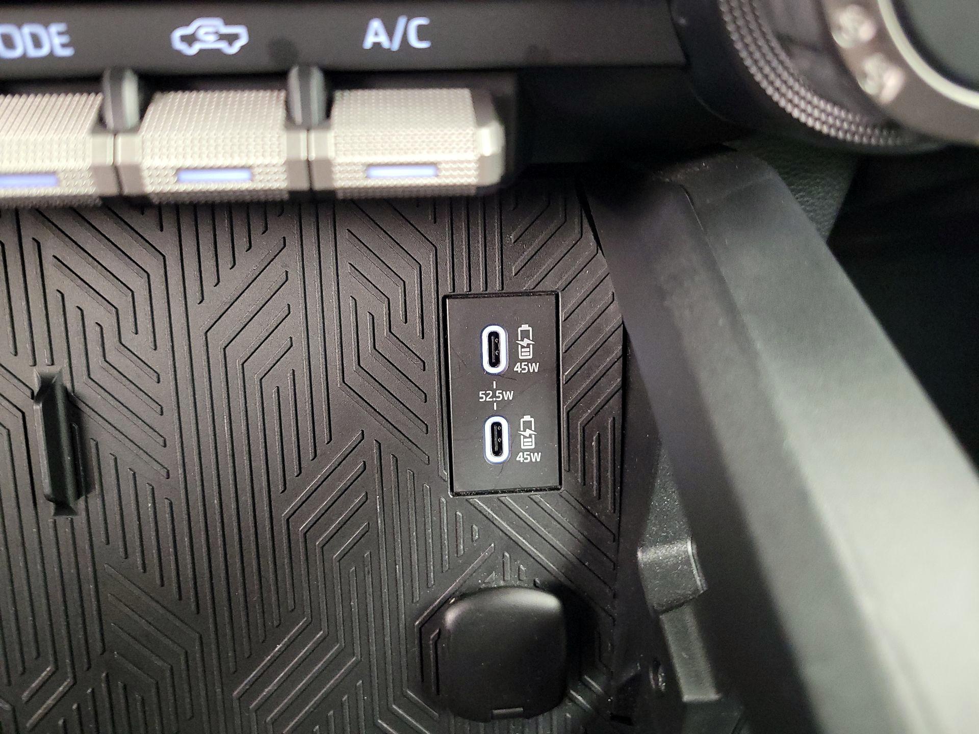 Thumbnail: 2024 Toyota Tacoma - 18