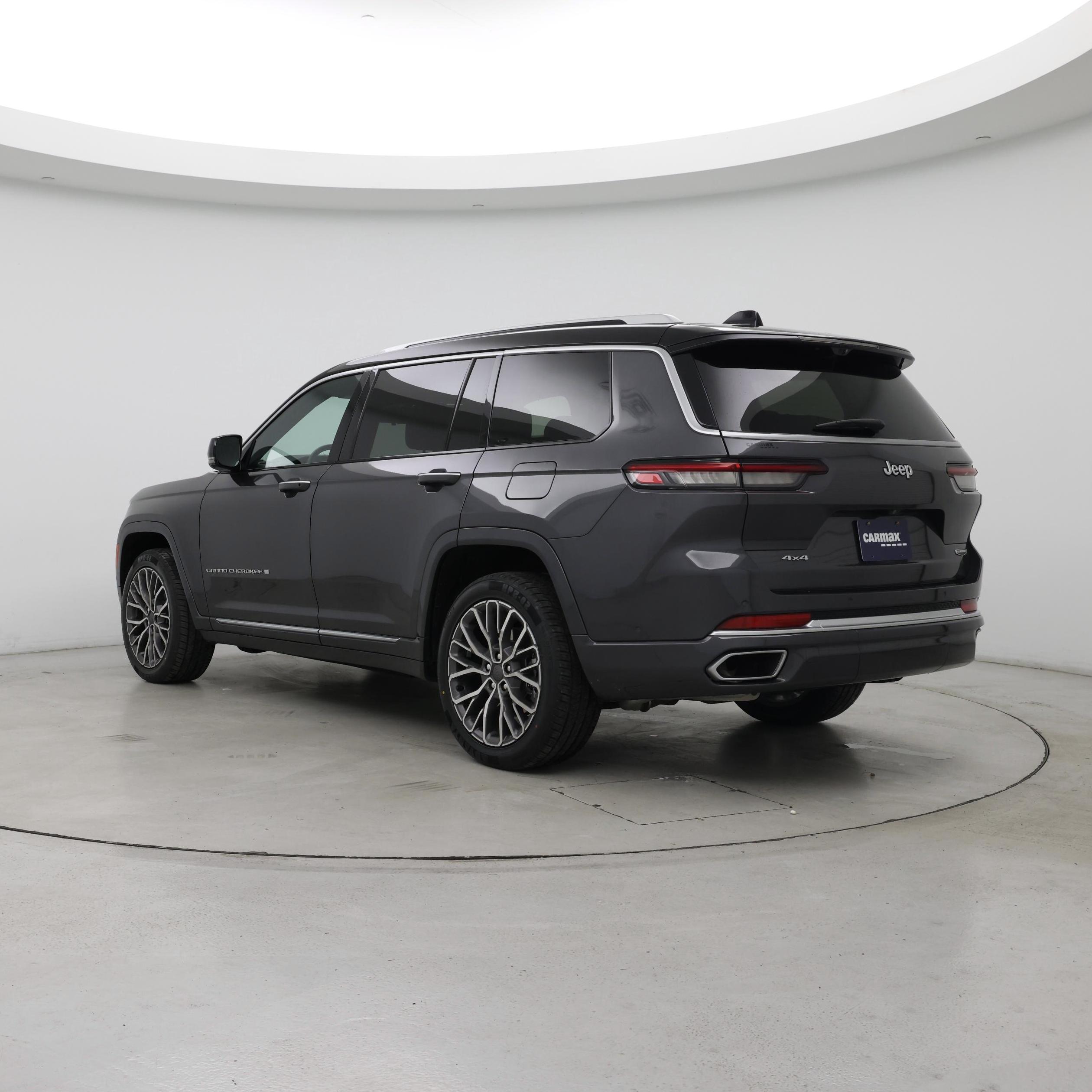 Thumbnail: 2023 Jeep Grand Cherokee L - 2