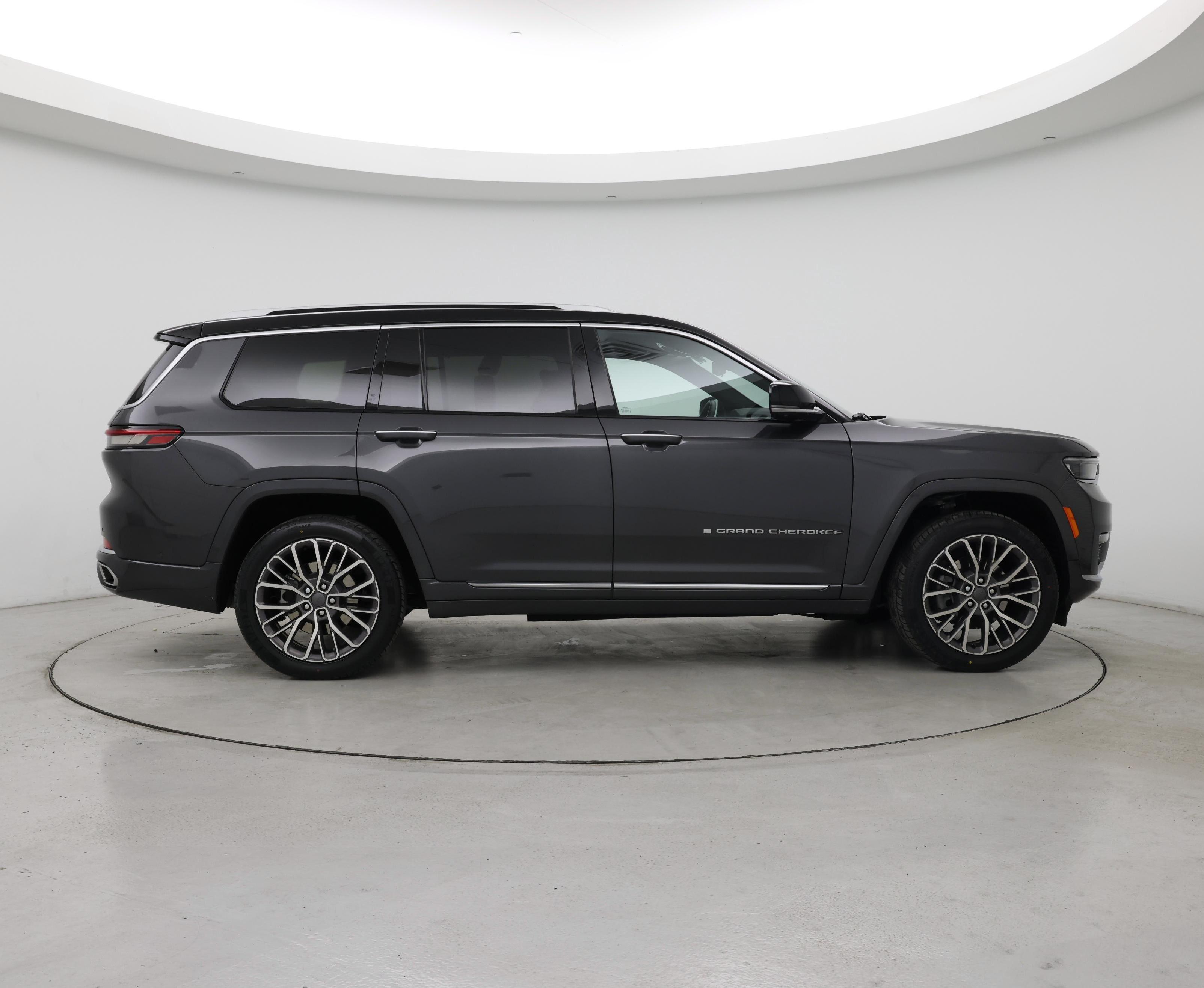 Thumbnail: 2023 Jeep Grand Cherokee L - 7