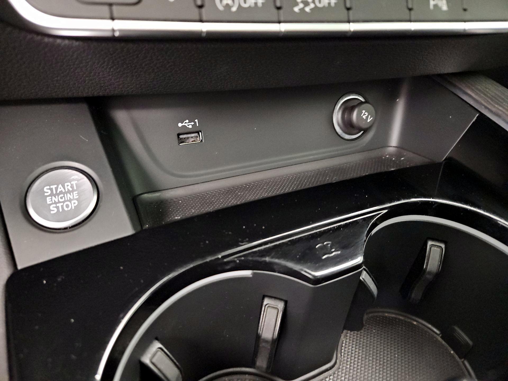 Thumbnail: 2022 Audi A4 - 18