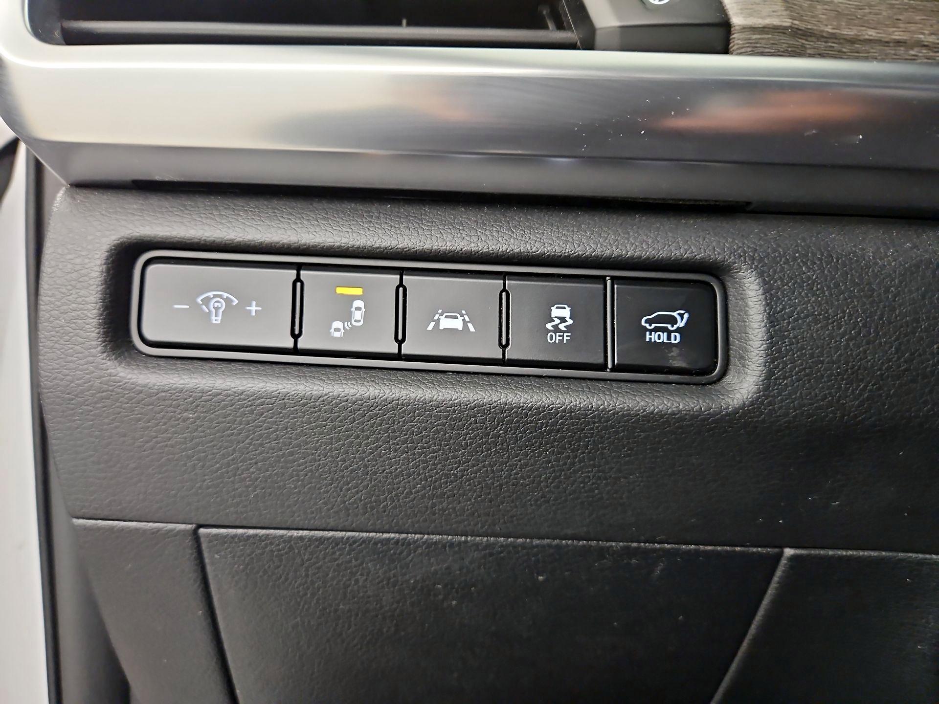 Thumbnail: 2022 Kia Telluride - 13