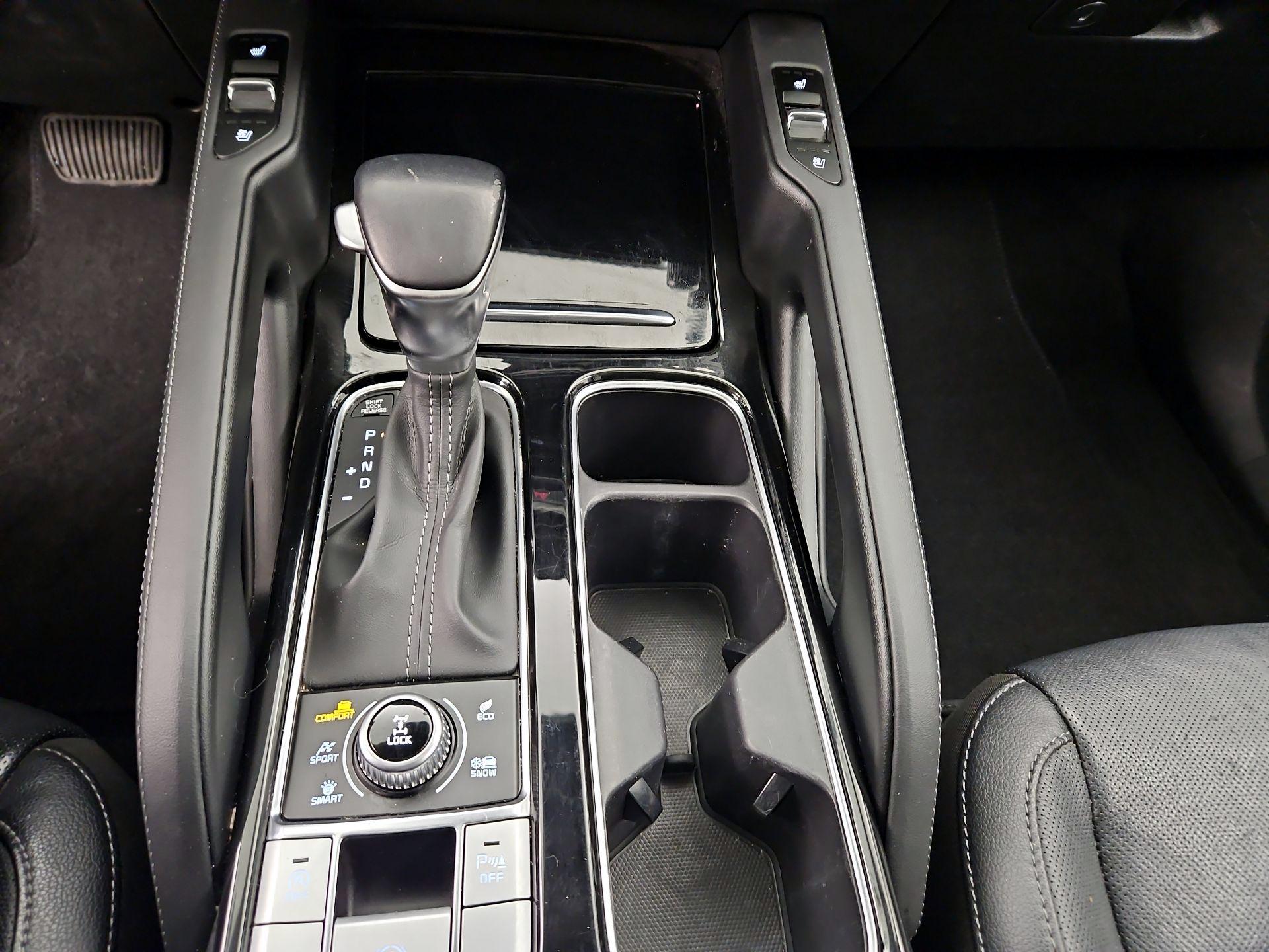 Thumbnail: 2022 Kia Telluride - 17