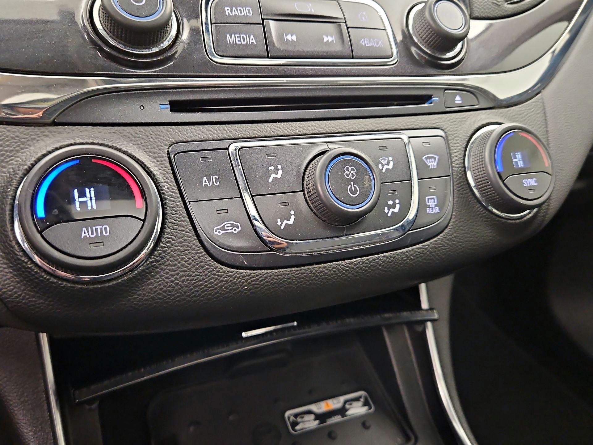 Thumbnail: 2017 Chevrolet Impala - 17