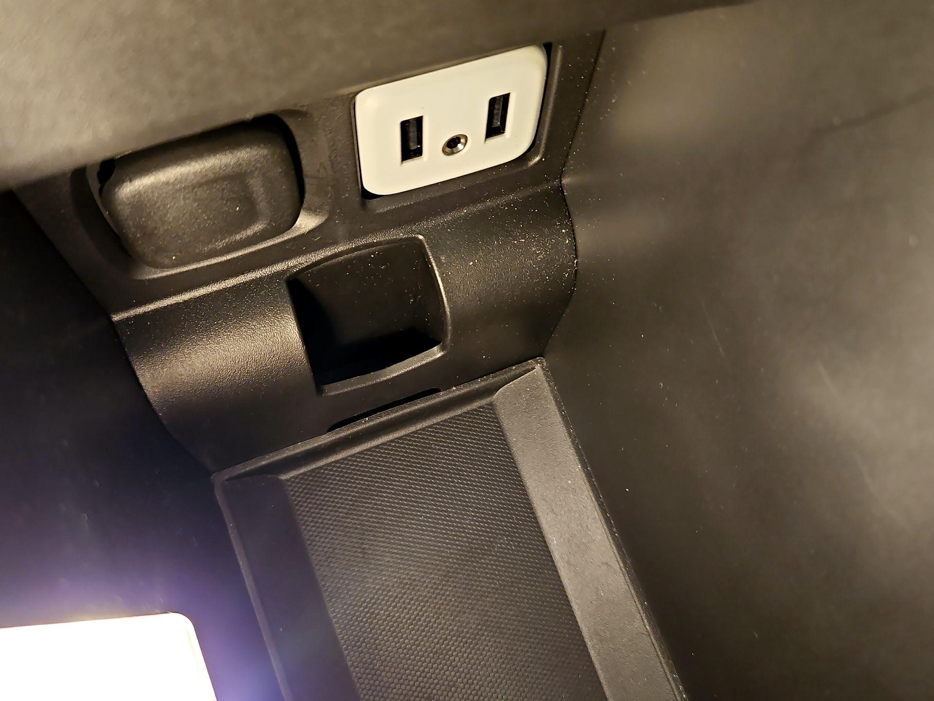 Thumbnail: 2017 Chevrolet Impala - 19