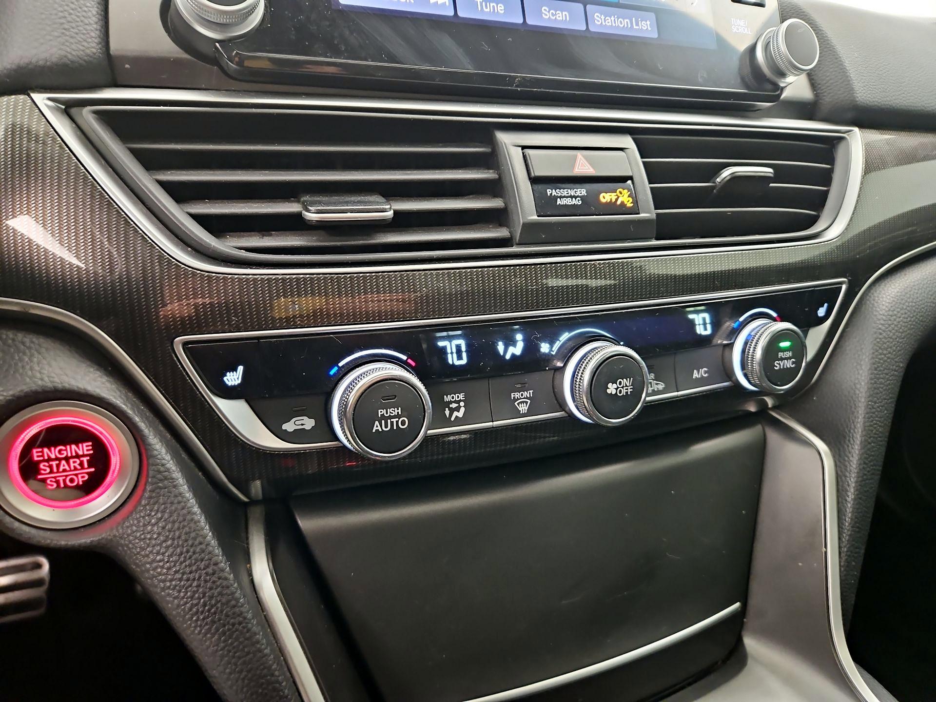 Thumbnail: 2018 Honda Accord - 16