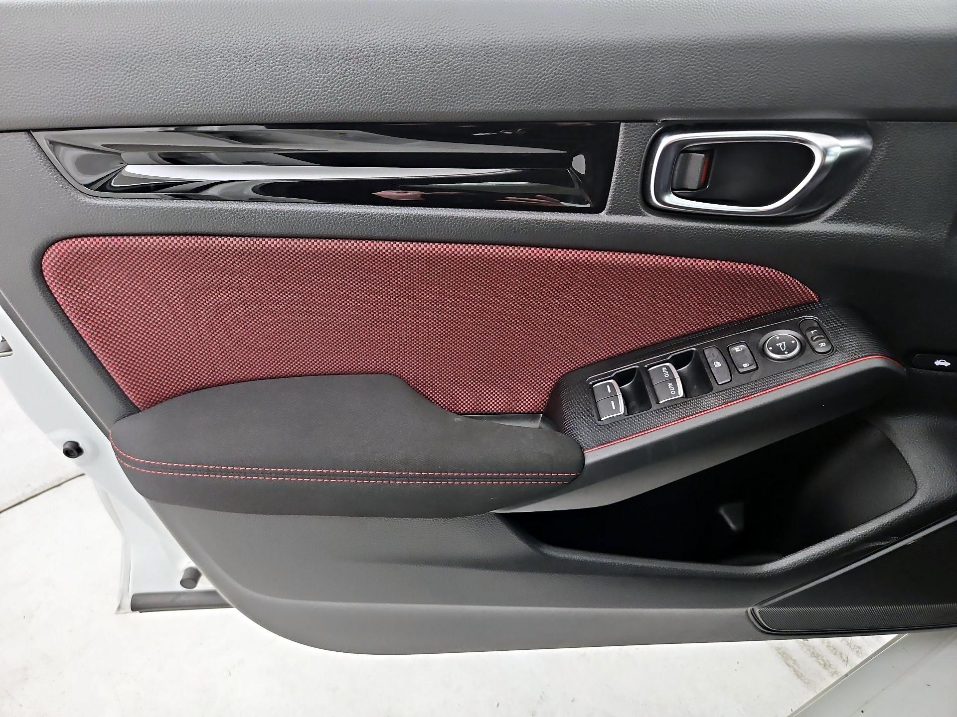 Thumbnail: 2024 Honda Civic - 12