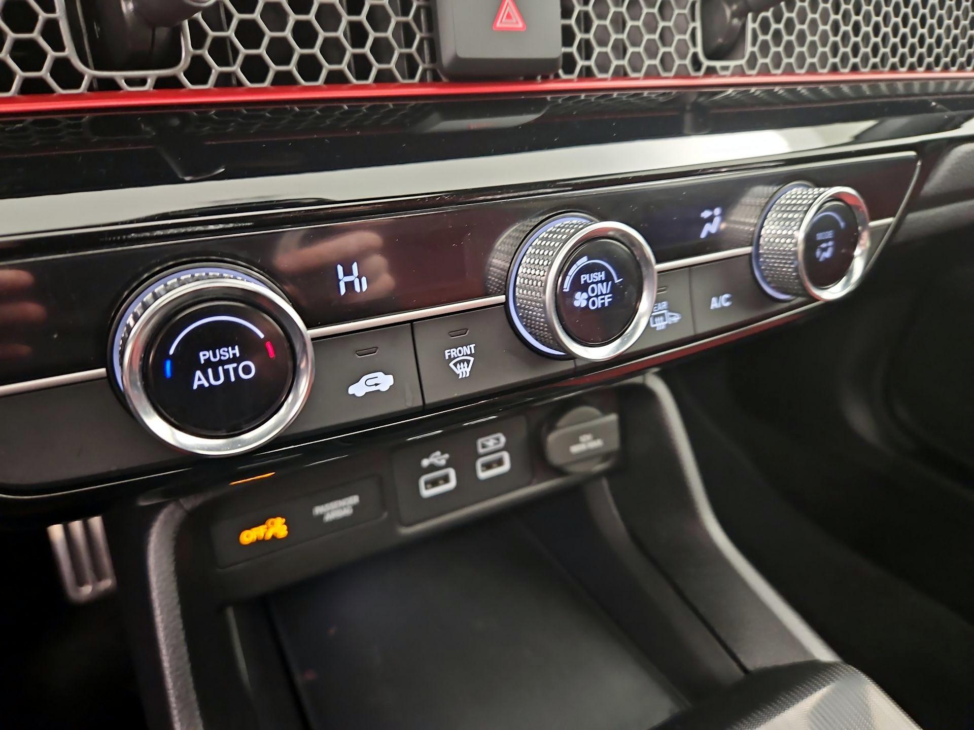 Thumbnail: 2024 Honda Civic - 16