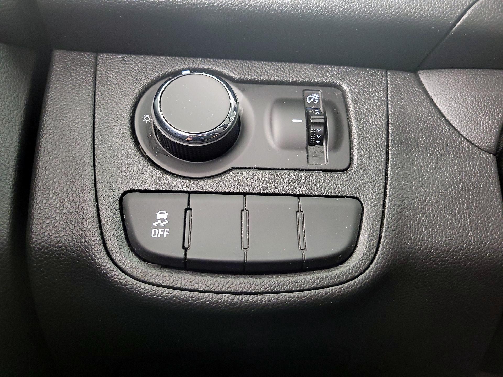 Thumbnail: 2022 Chevrolet Spark - 13