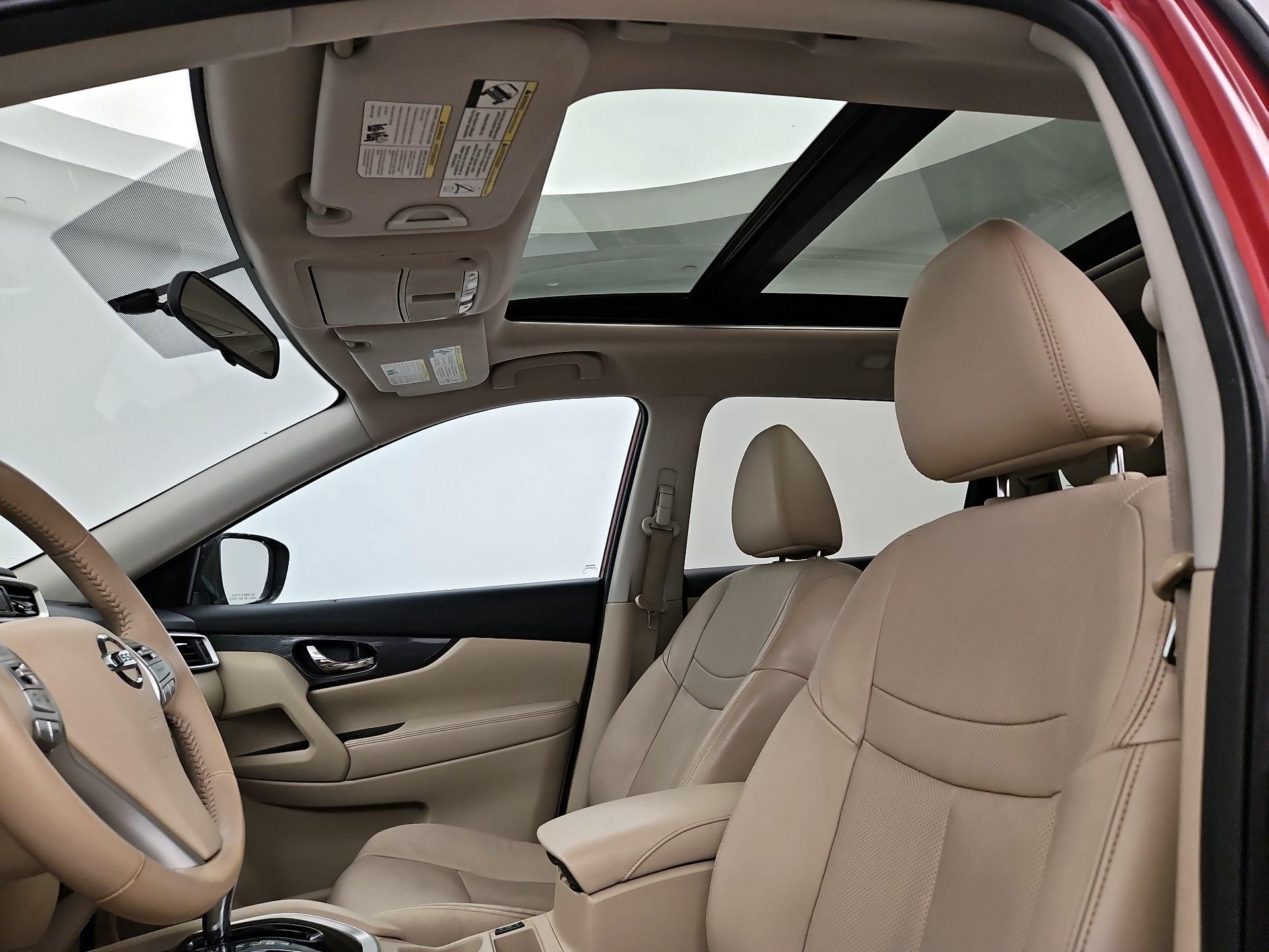 Thumbnail: 2015 Nissan Rogue - 20