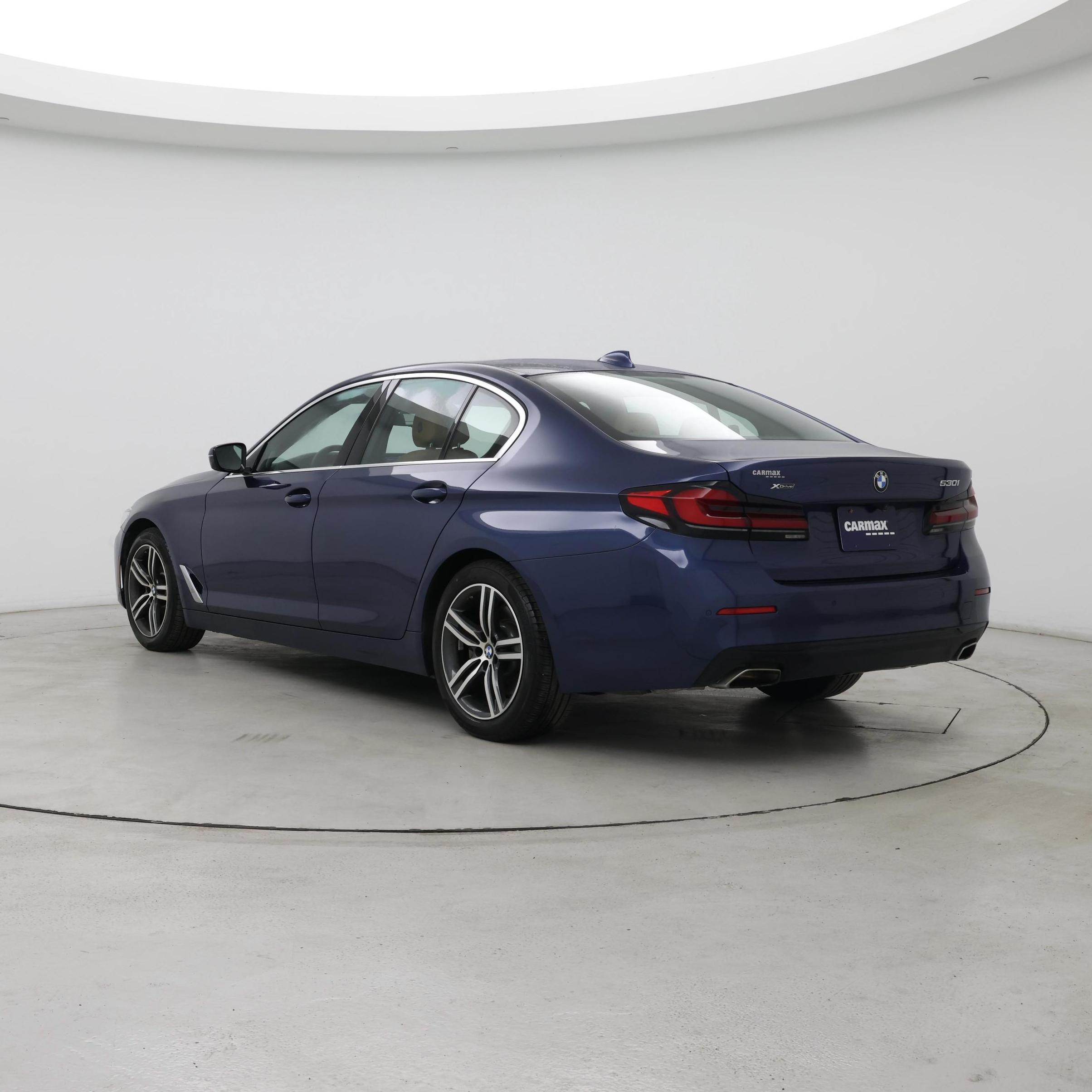 Thumbnail: 2021 BMW 5 Series - 2