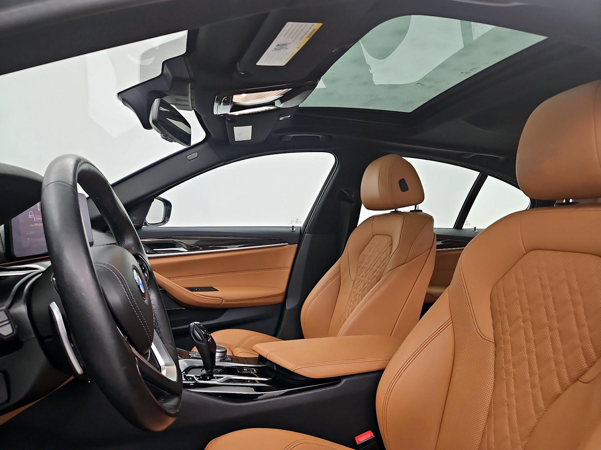 Thumbnail: 2021 BMW 5 Series - 20