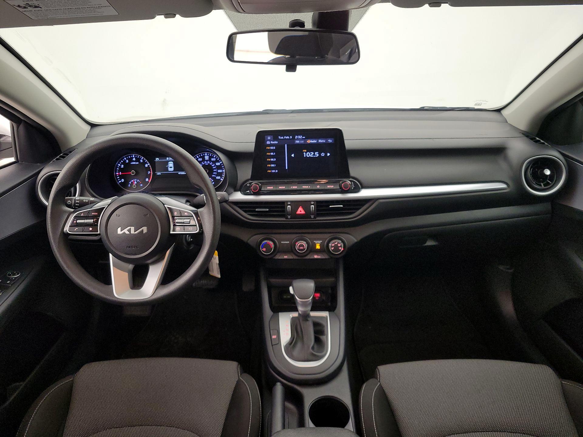 Thumbnail: 2024 Kia Forte - 9