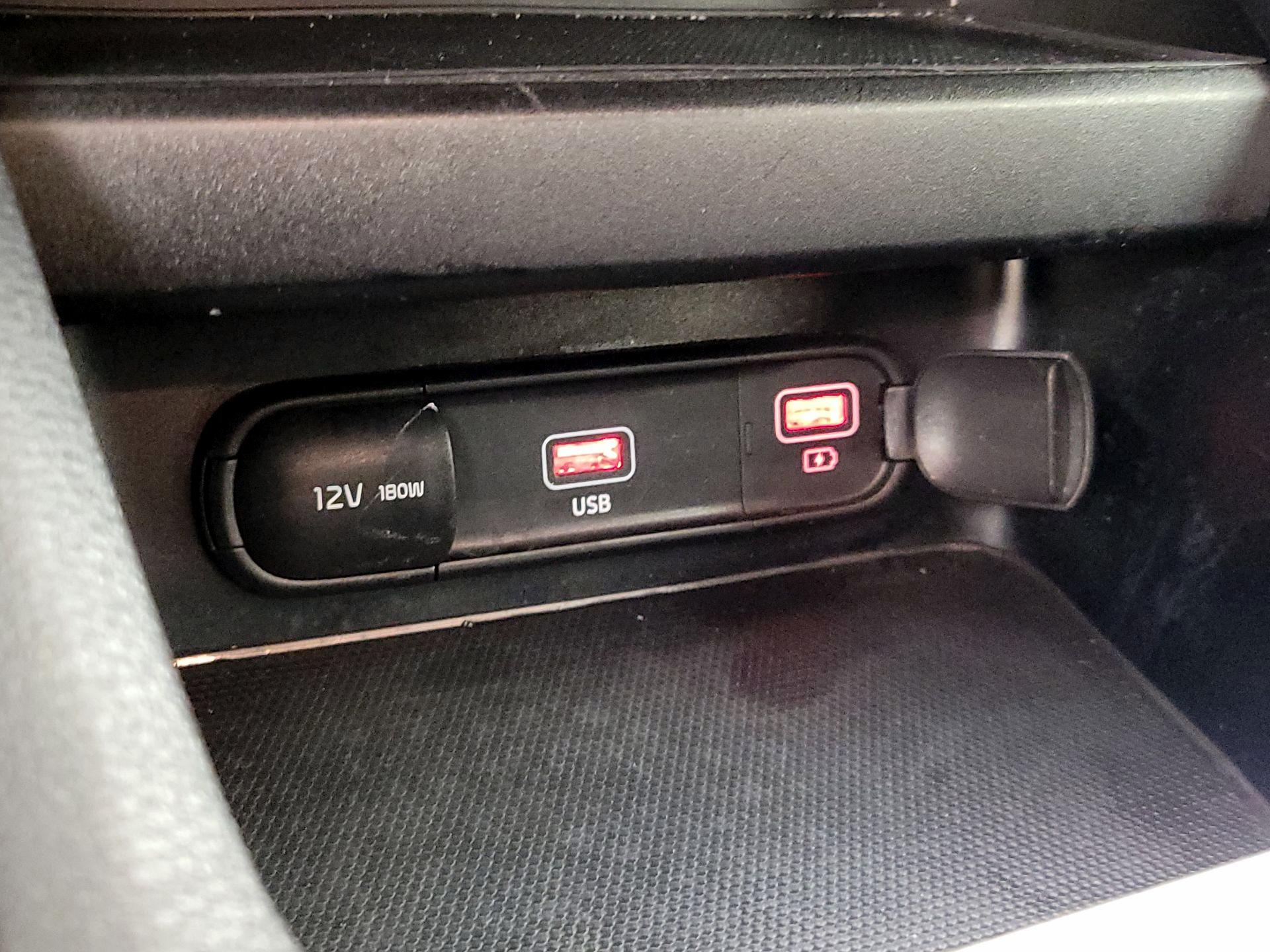 Thumbnail: 2024 Kia Forte - 18