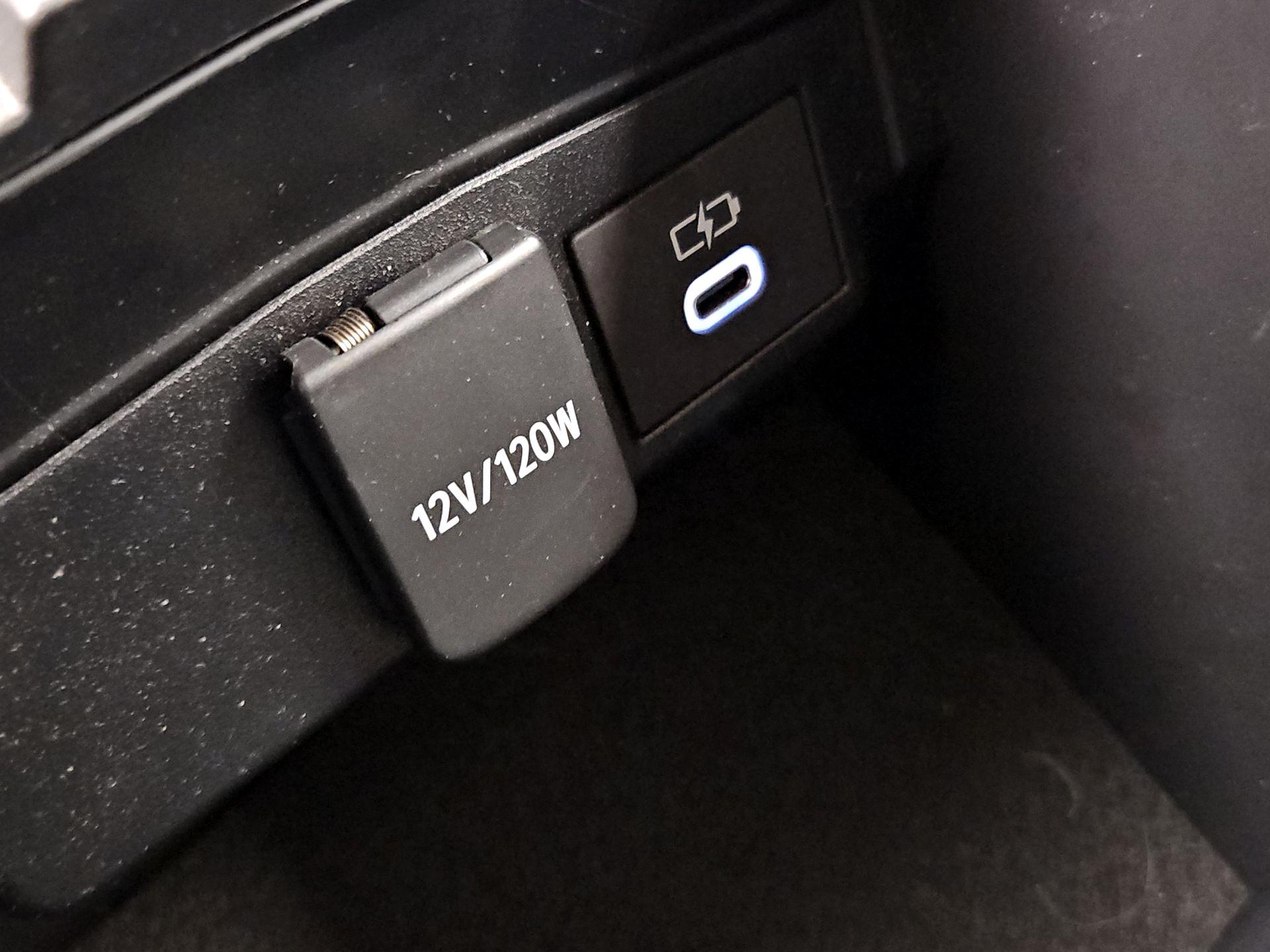 Thumbnail: 2024 Toyota Corolla - 18