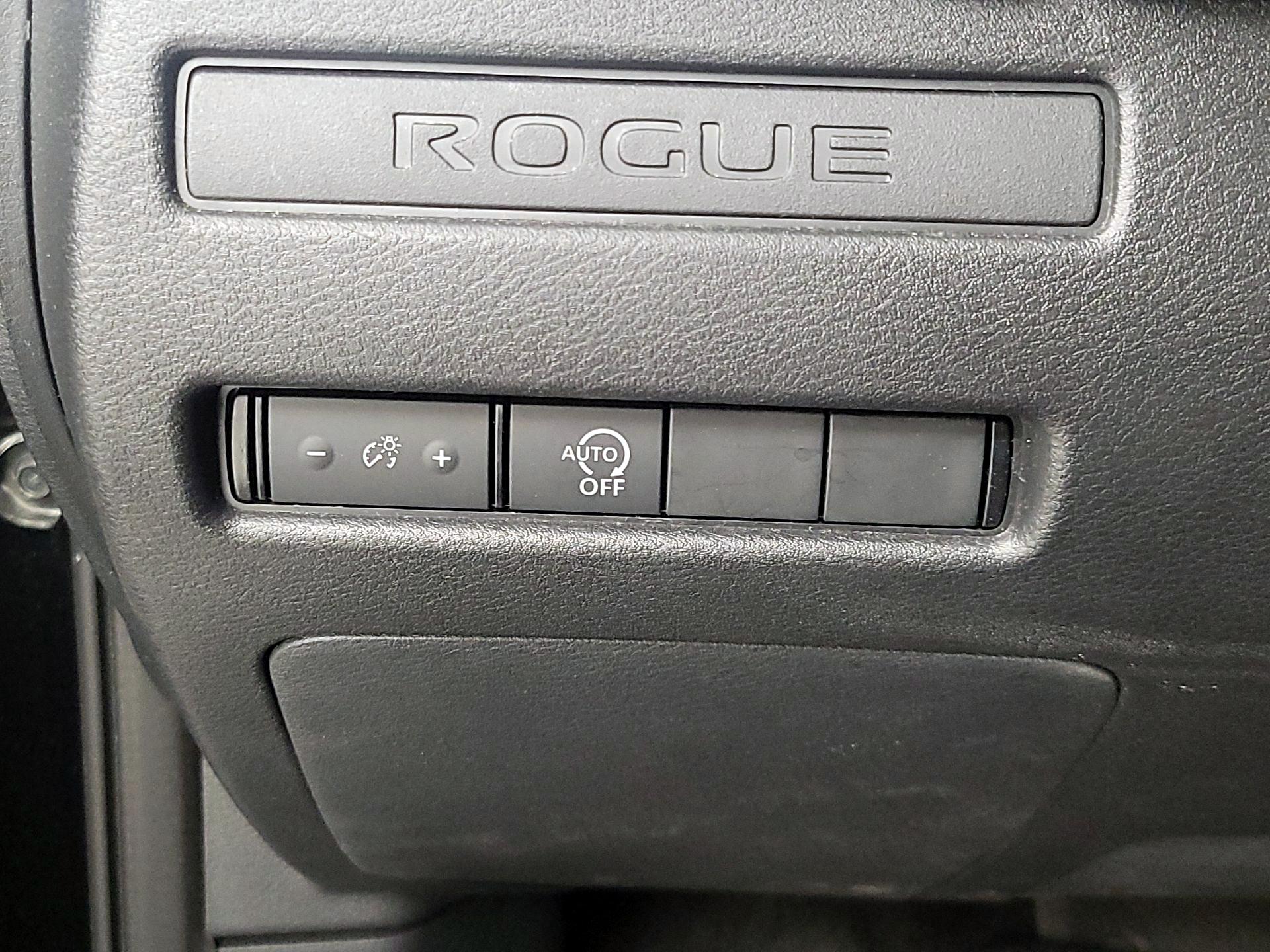 Thumbnail: 2023 Nissan Rogue - 13