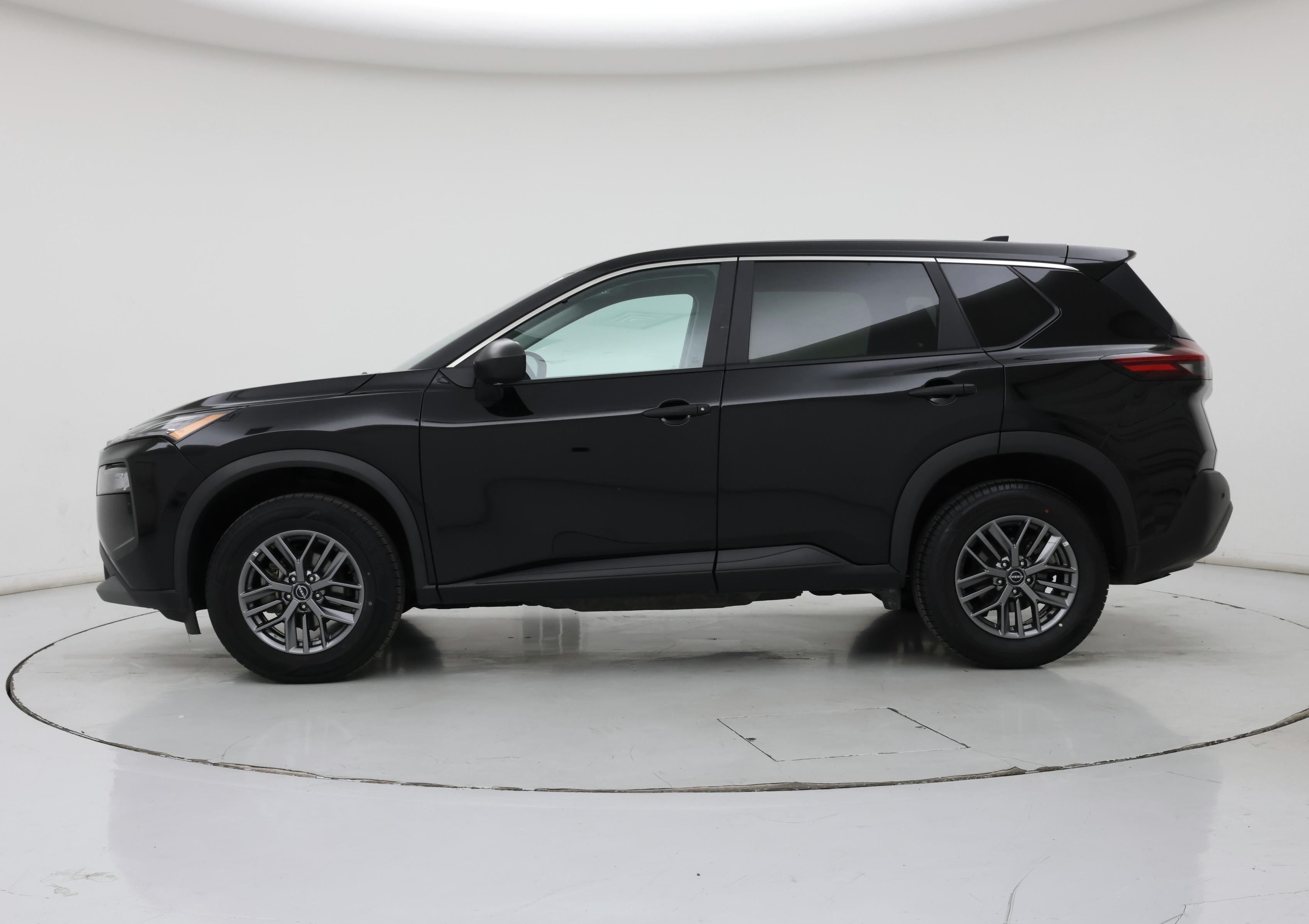 Thumbnail: 2023 Nissan Rogue - 3