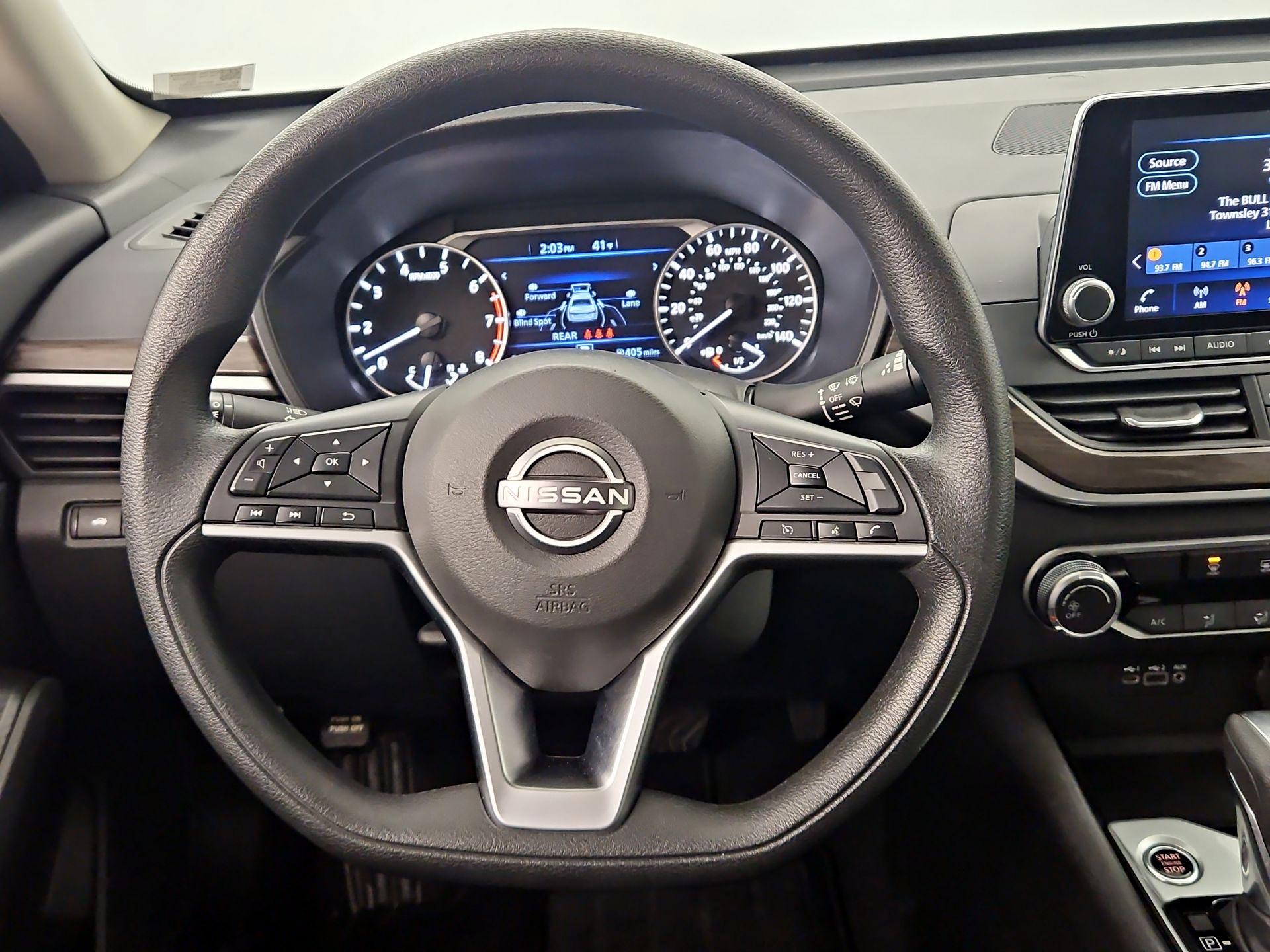 Thumbnail: 2024 Nissan Altima - 10