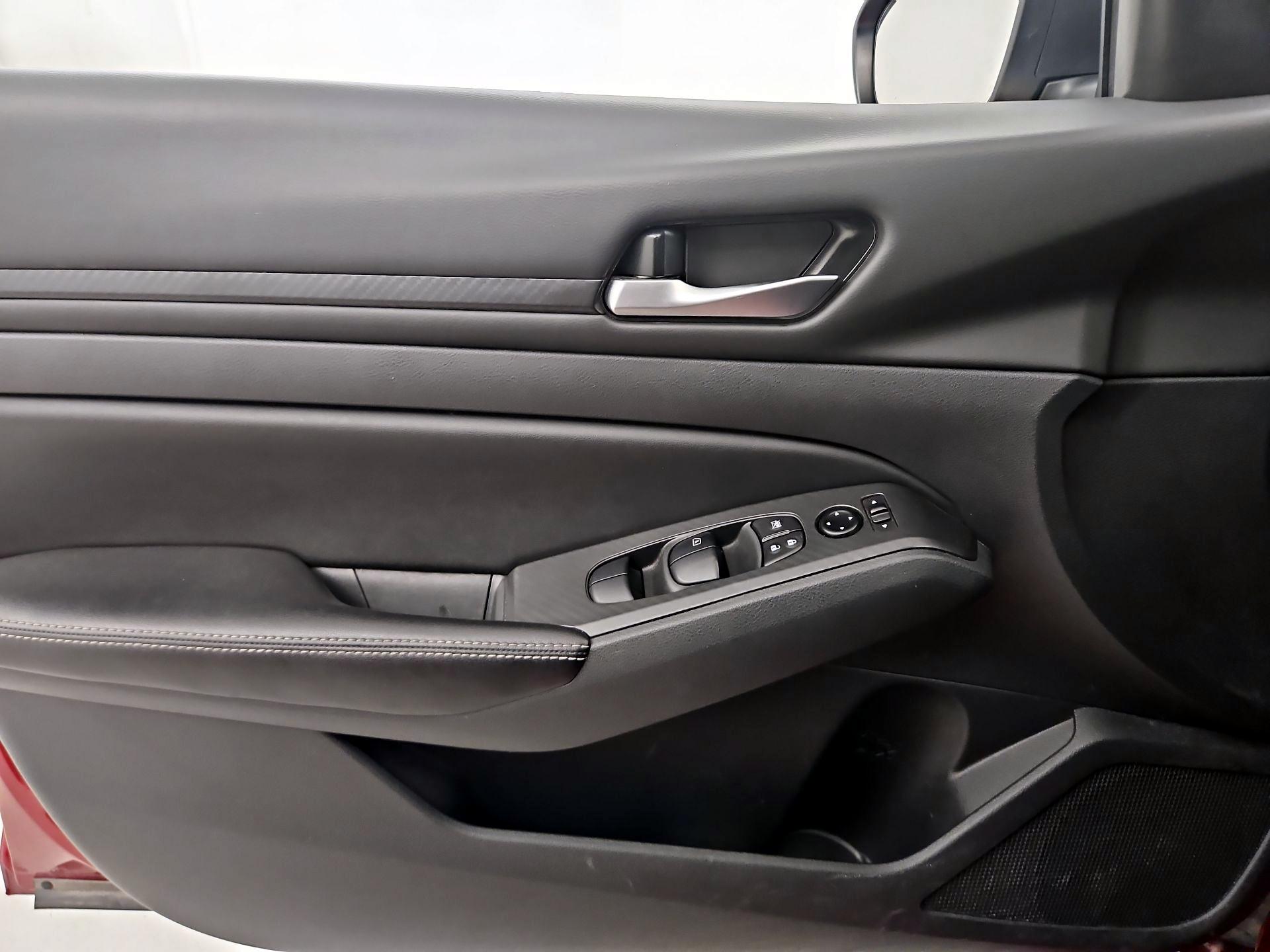 Thumbnail: 2024 Nissan Altima - 12