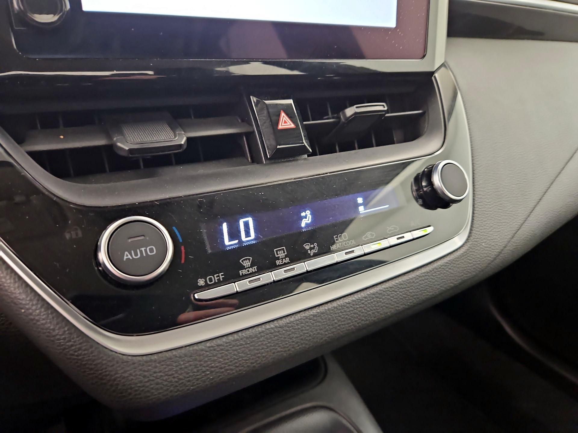 Thumbnail: 2024 Toyota Corolla - 16