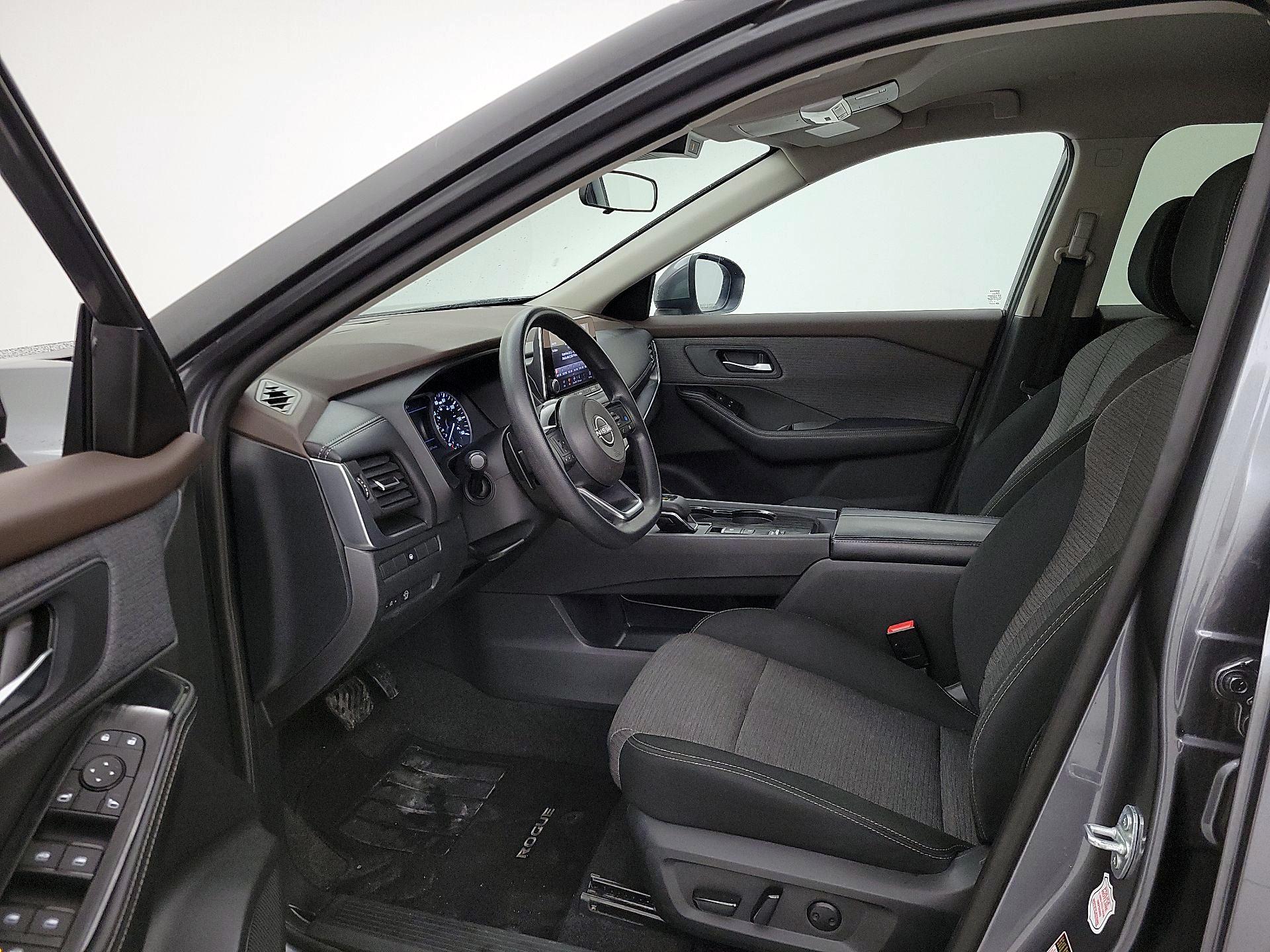 Thumbnail: 2023 Nissan Rogue - 11