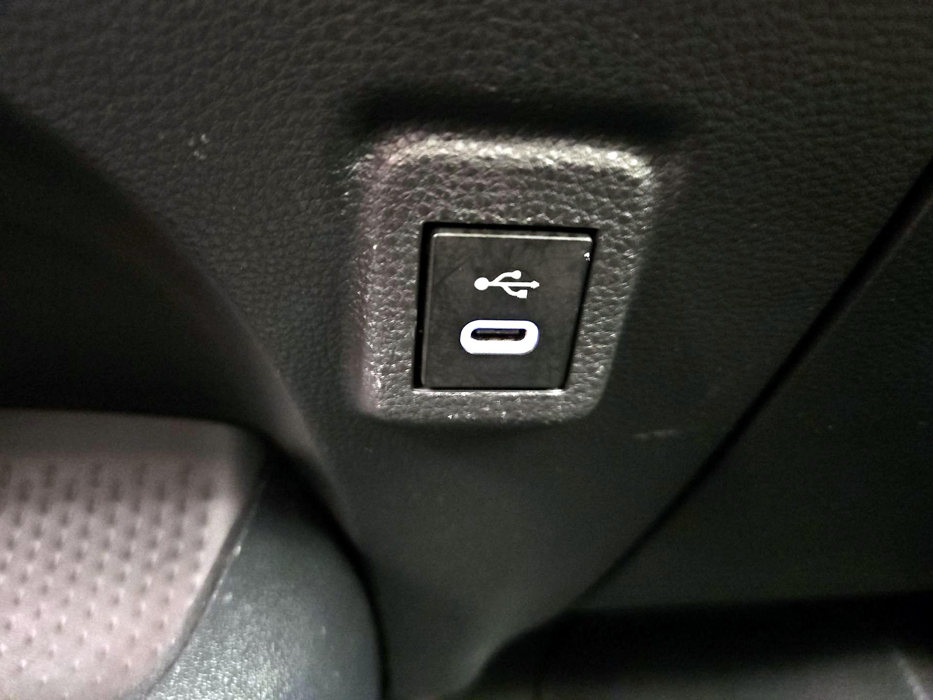 Thumbnail: 2024 Toyota Corolla - 18