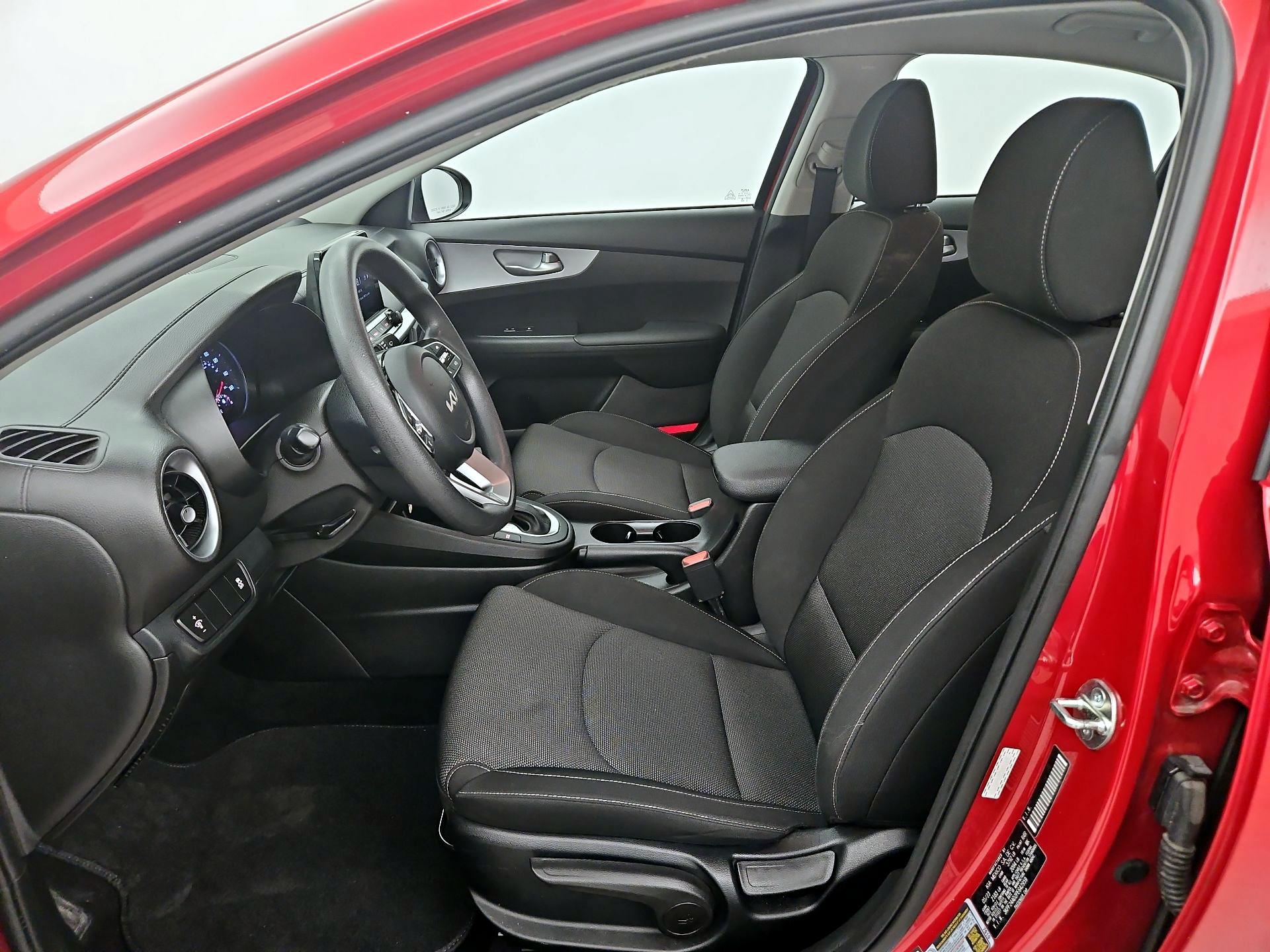 Thumbnail: 2023 Kia Forte - 11