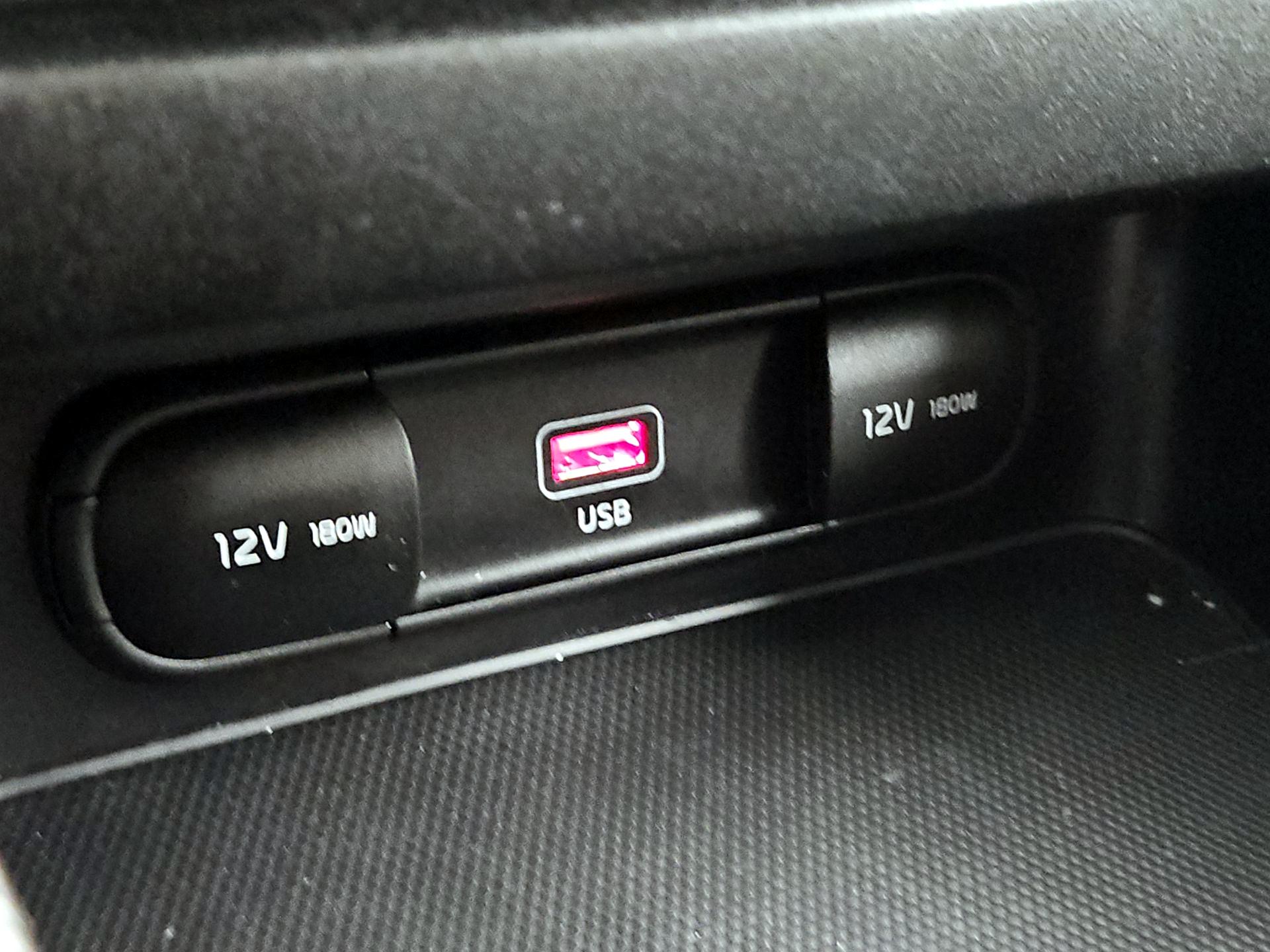 Thumbnail: 2023 Kia Forte - 18