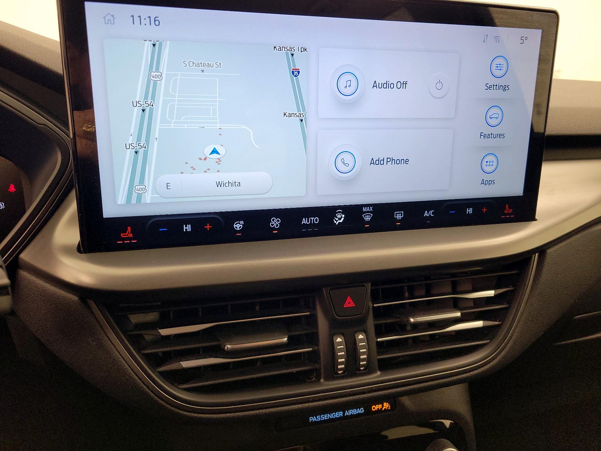 Thumbnail: 2023 Ford Escape - 17