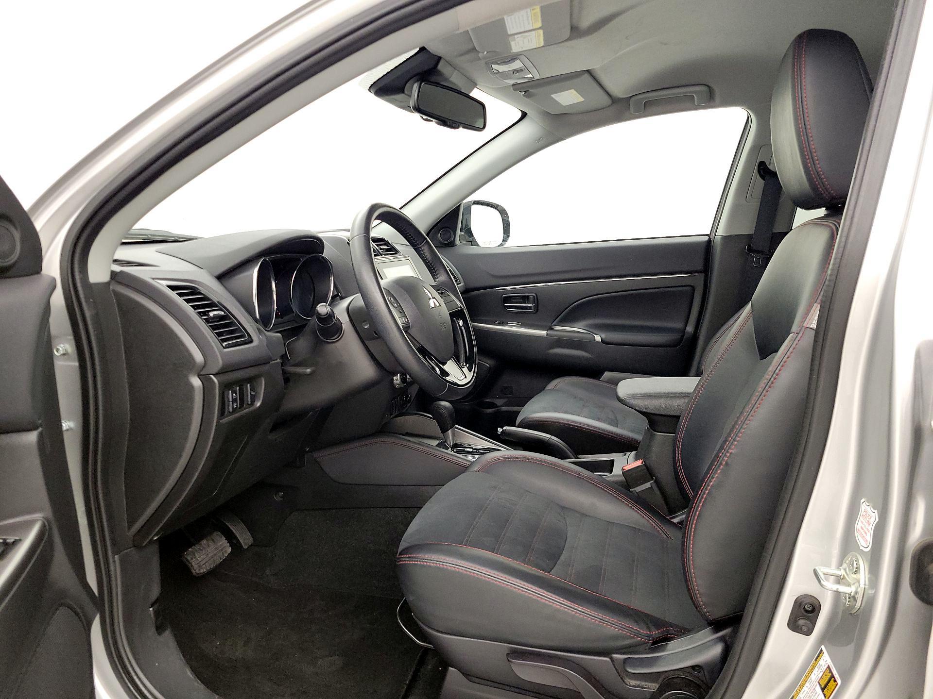 Thumbnail: 2024 Mitsubishi Outlander Sport - 11