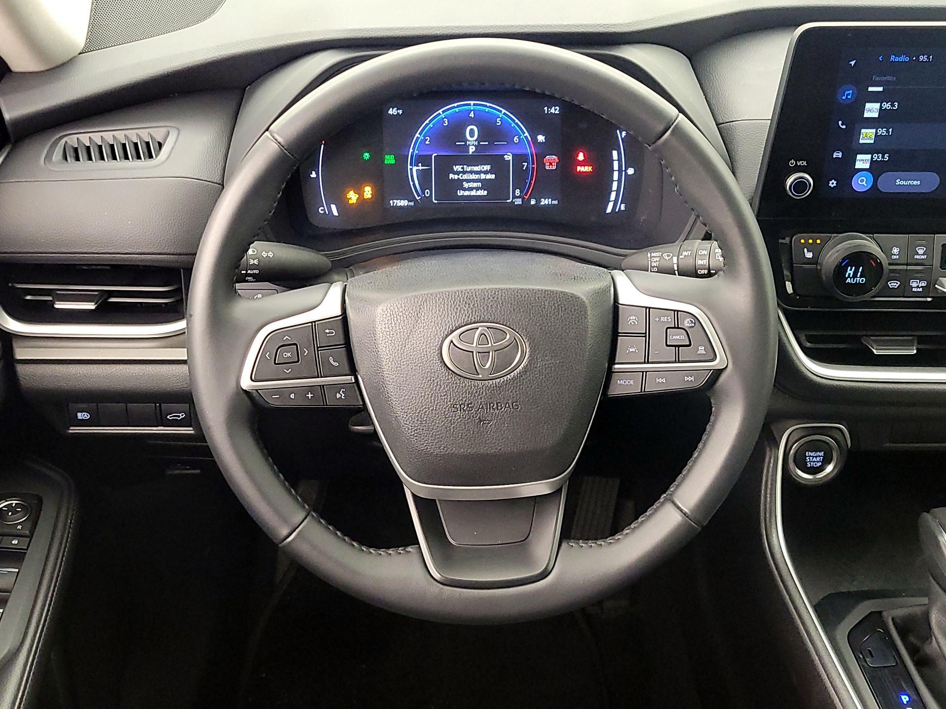 Thumbnail: 2025 Toyota Grand Highlander - 10