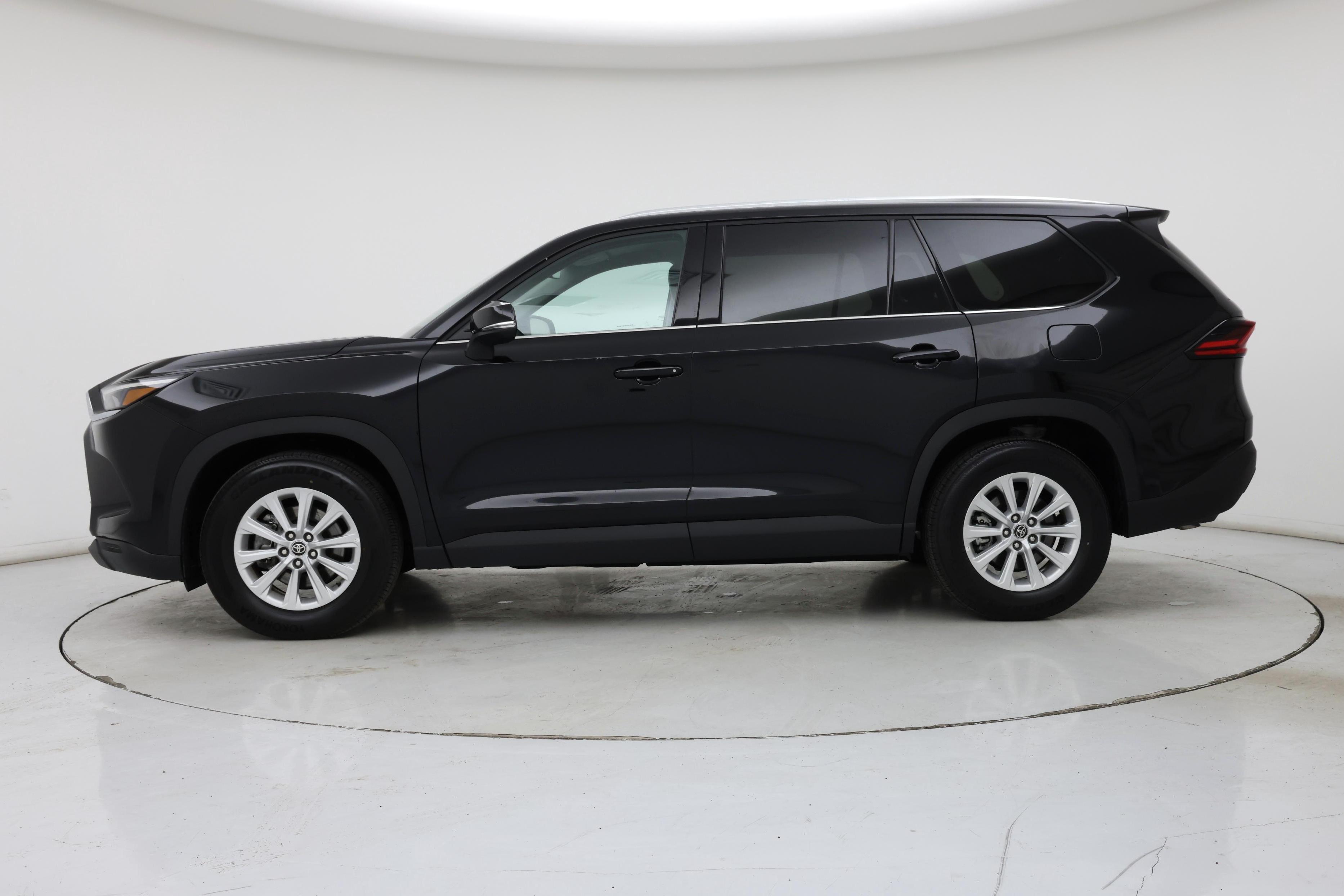 Thumbnail: 2025 Toyota Grand Highlander - 3