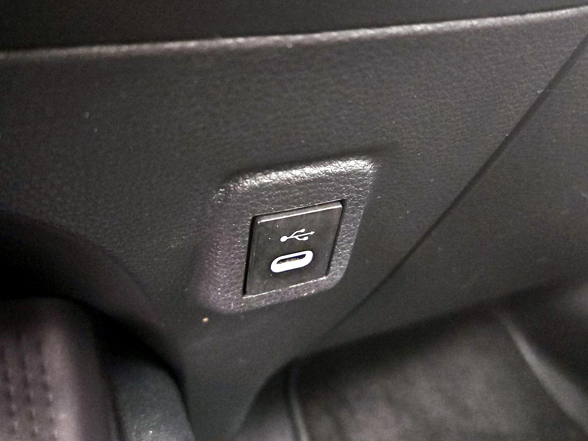 Thumbnail: 2024 Toyota Corolla - 18